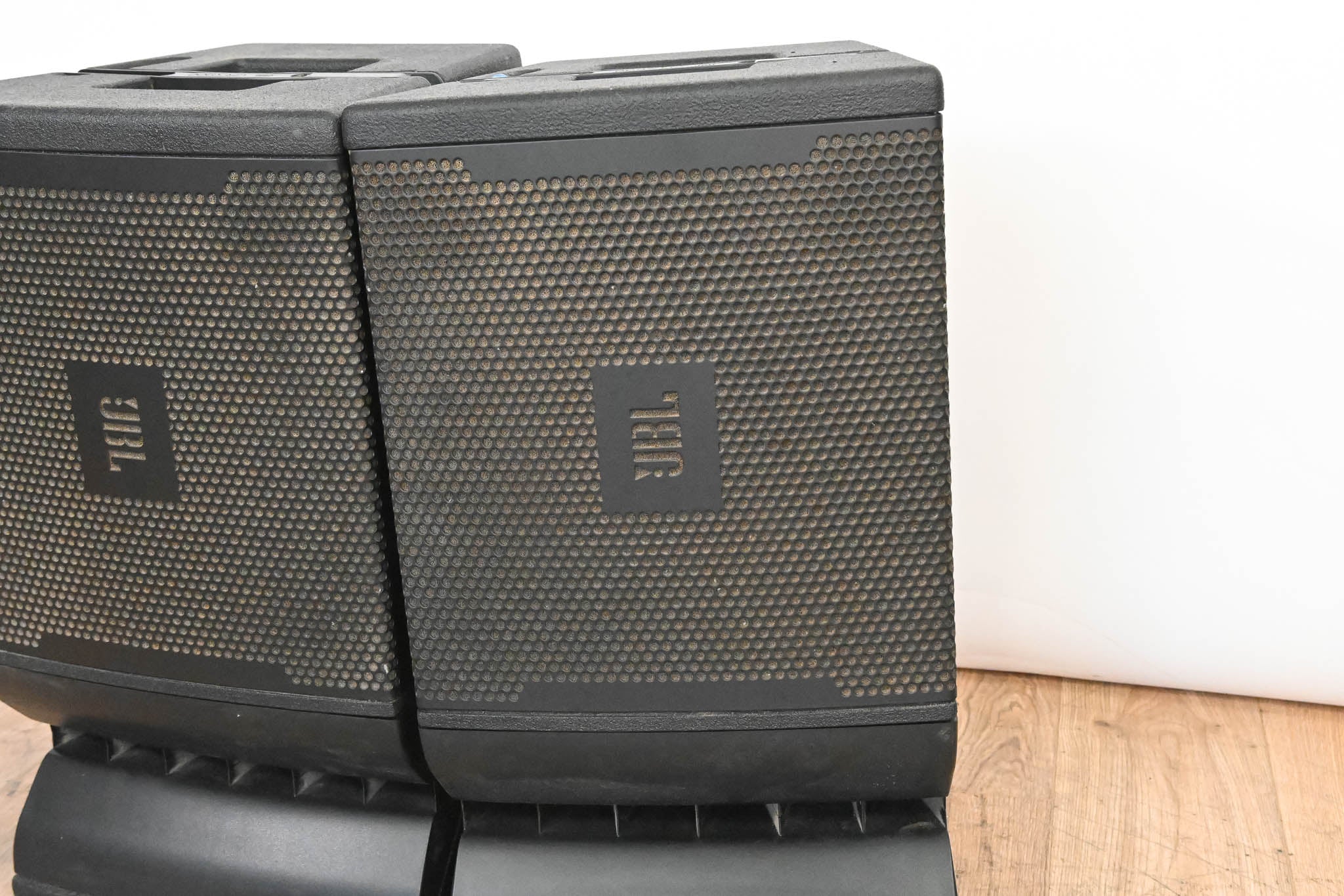 JBL VRX932LA 3200W 12-inch Line Array Speaker (PAIR)