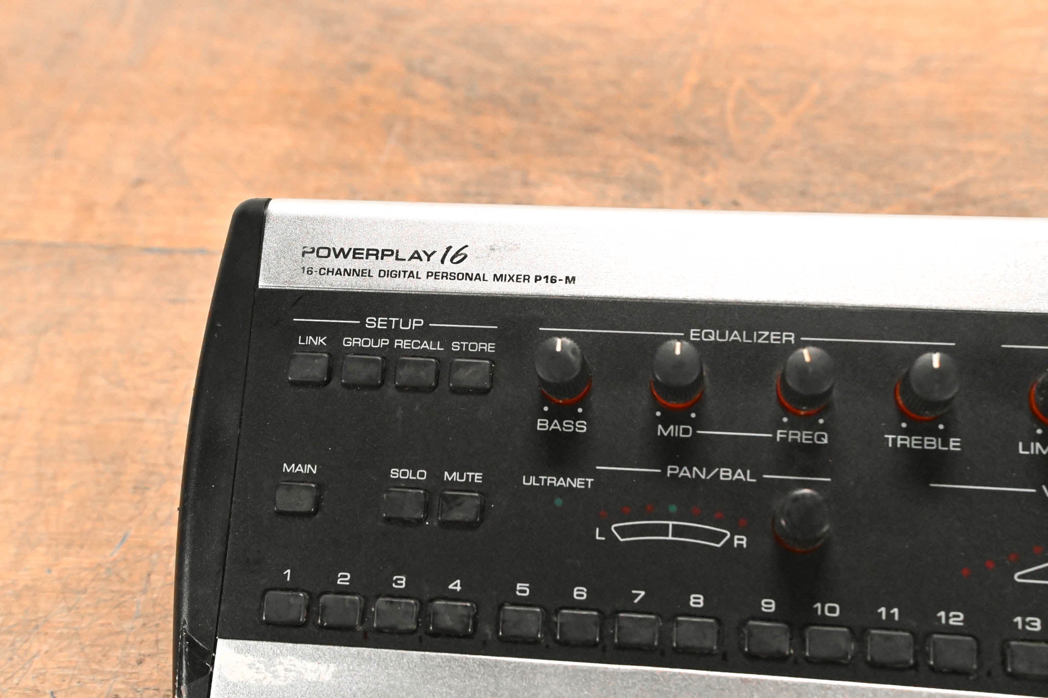 Behringer Powerplay P16-M 16-Channel Digital Personal Mixer