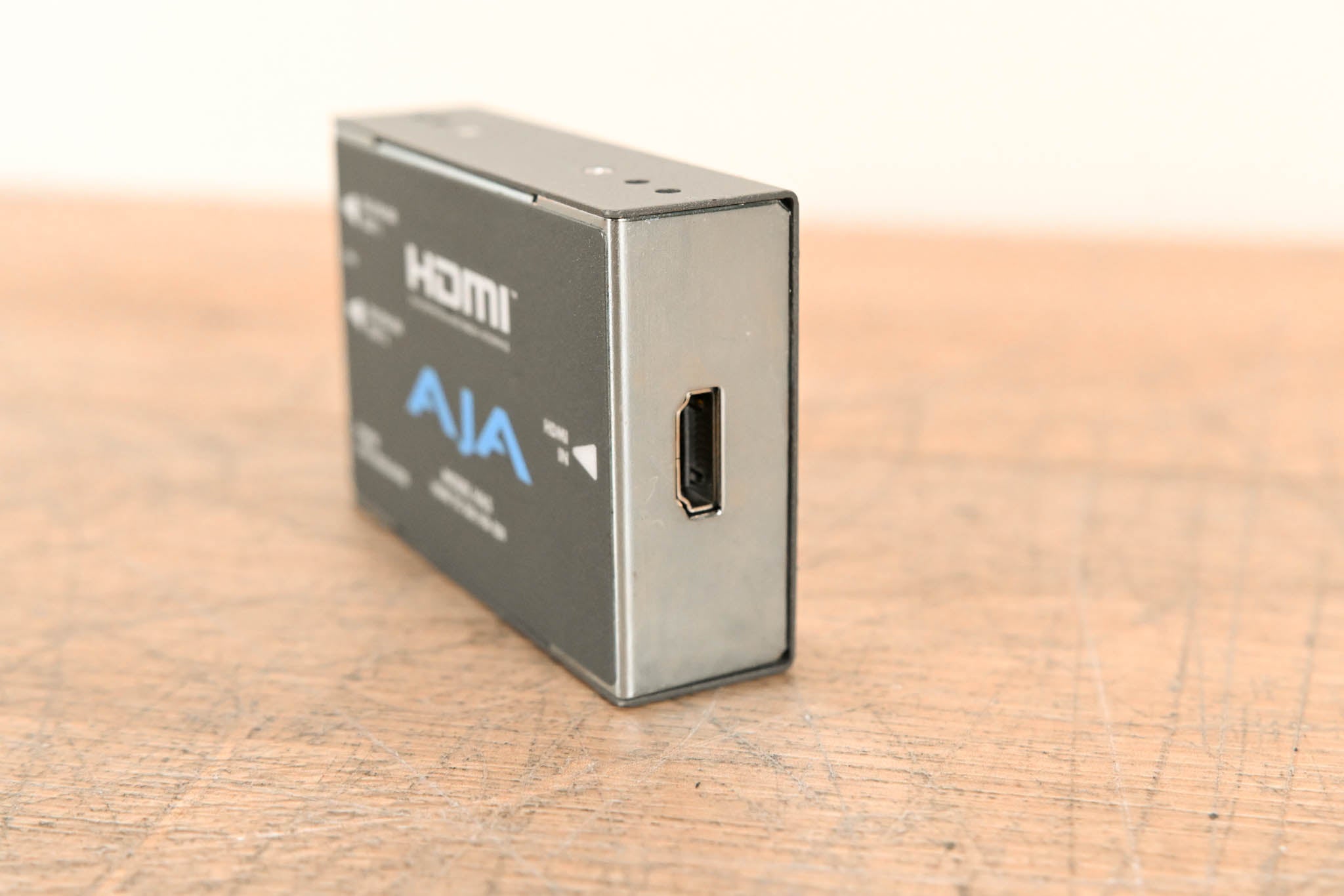 その他 AJA HA5 HDMI to SDI/HD-SDI AJA HDMI to SDI Converter – MP&E Cameras and Lighting