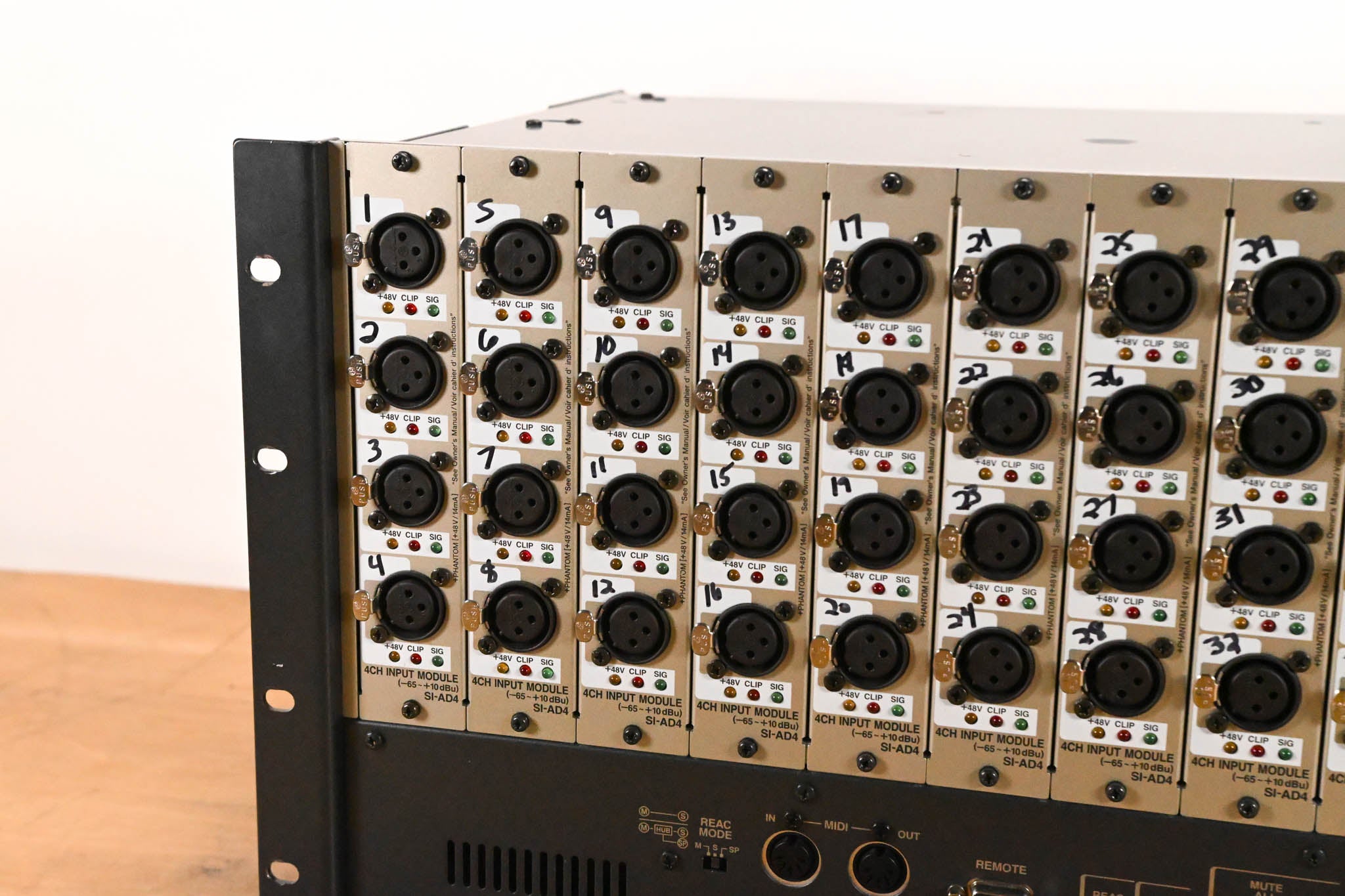 Roland S-4000S Digital Snake 40-Input Modular Stage Unit
