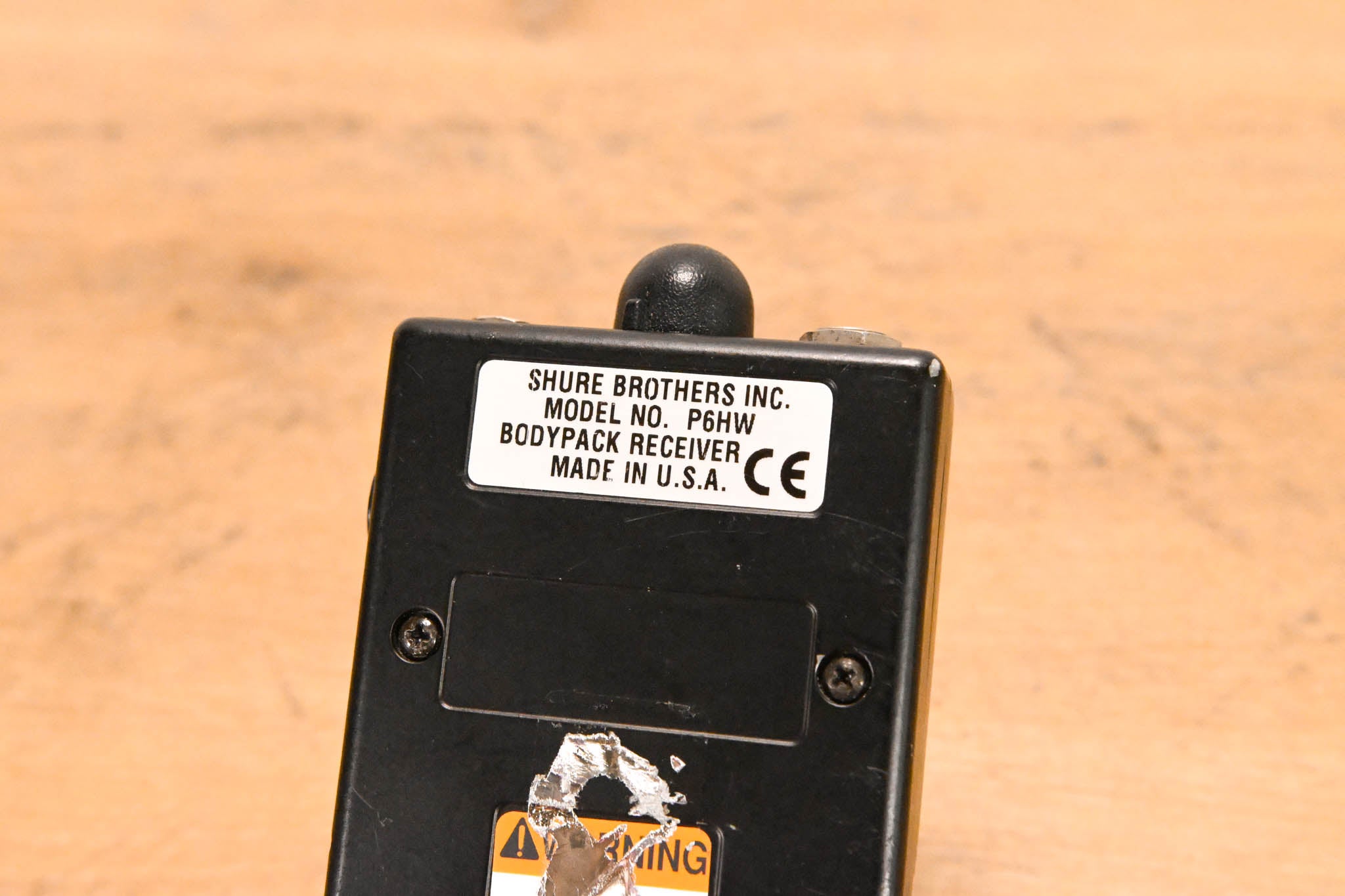 Shure P6HW Wired Bodypack Receiver