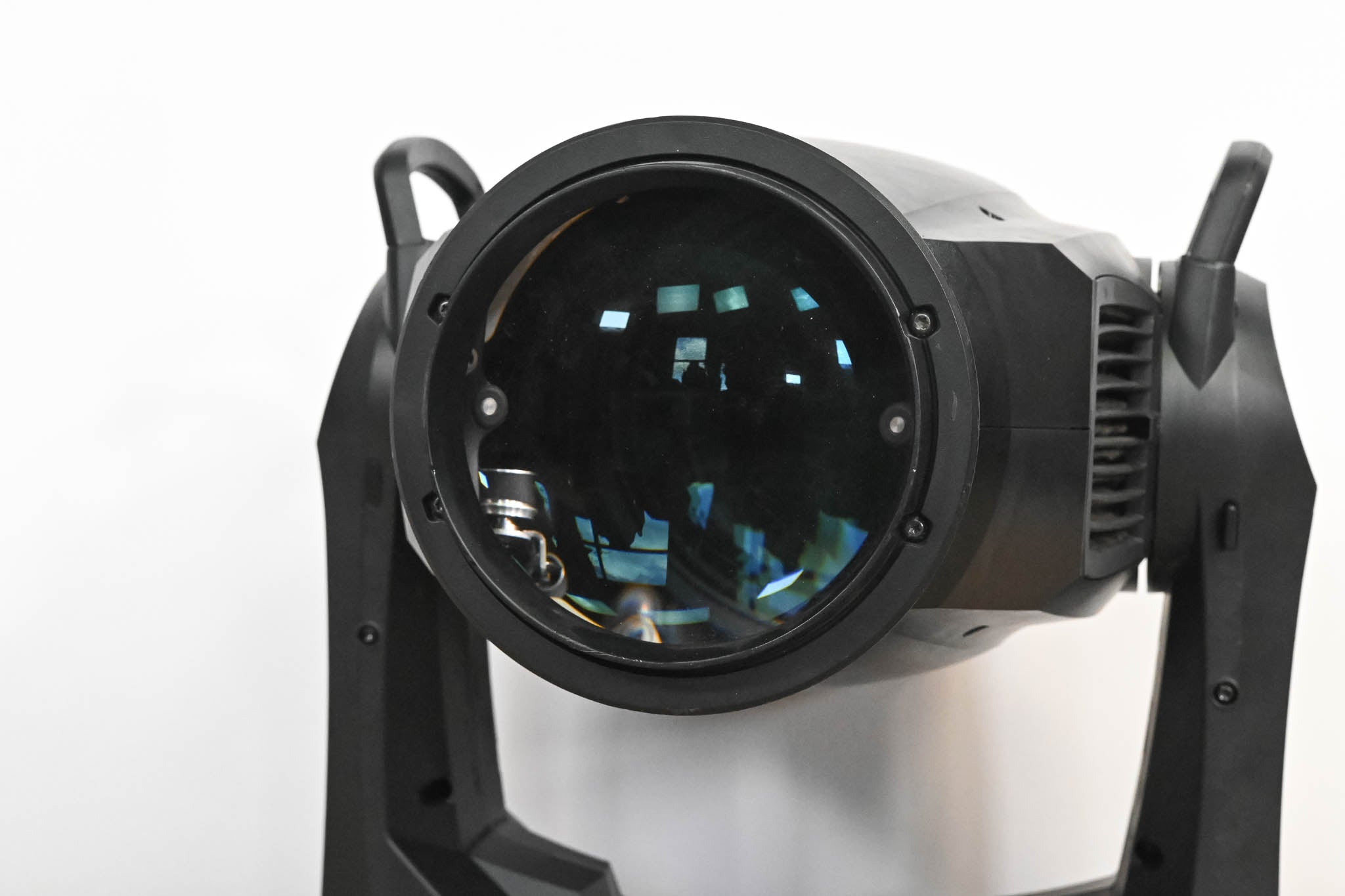 Martin MAC Viper AirFX Super-High Output Aerial Effects Fixture