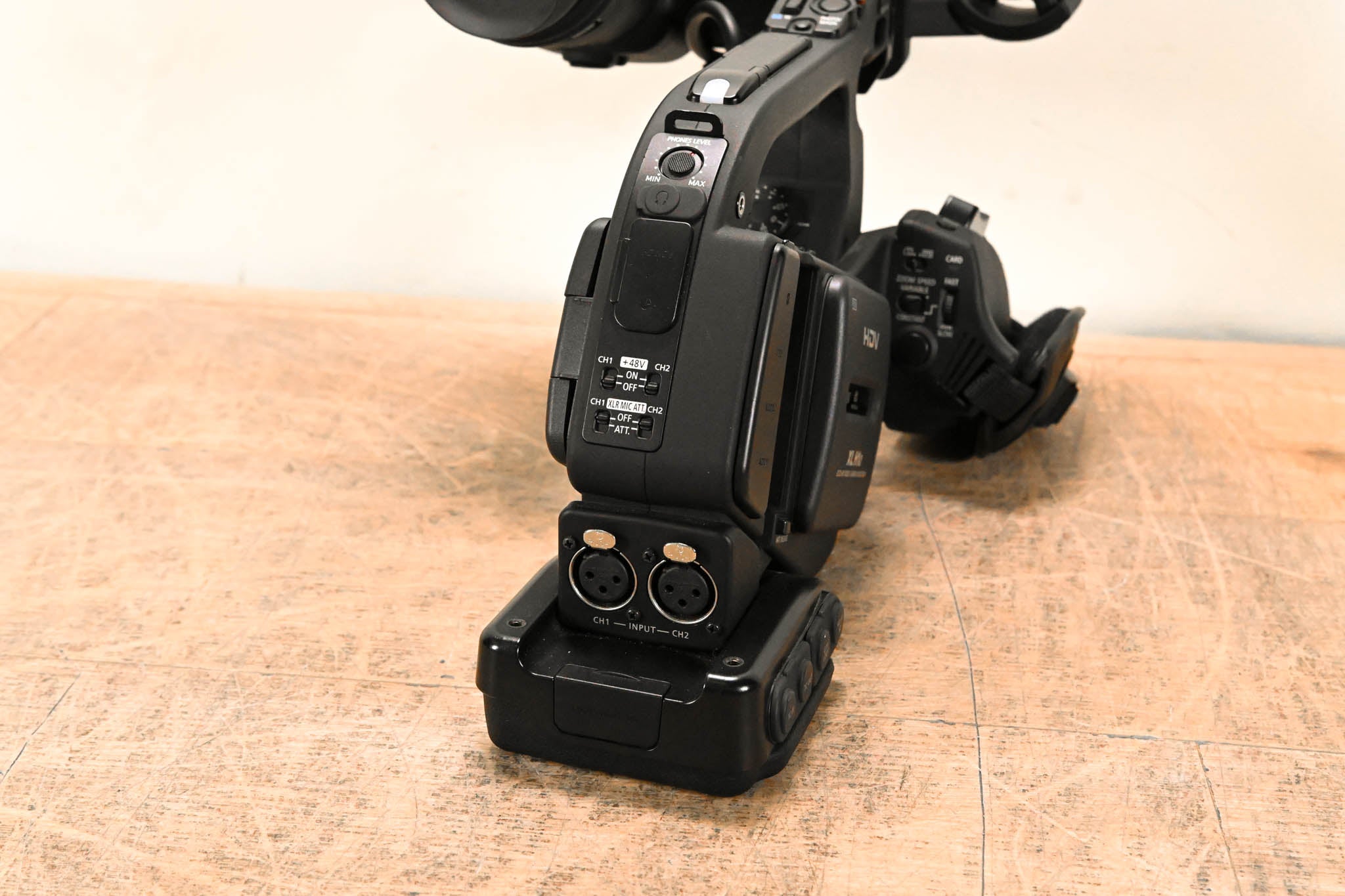 Canon XL H1s 3-CCD High Definition Camcorder