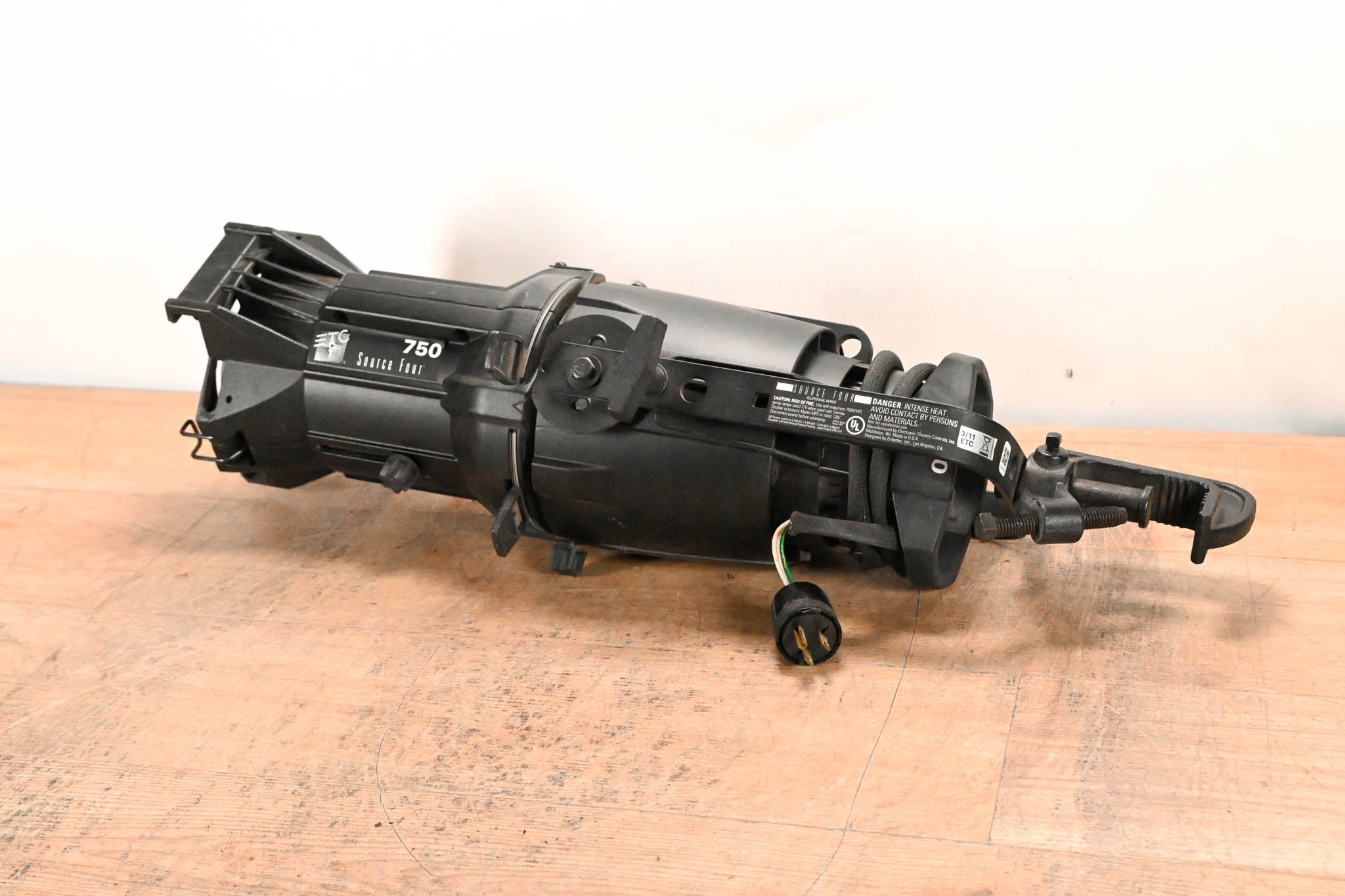 ETC Source Four 750 26 Degree Ellipsoidal Light
