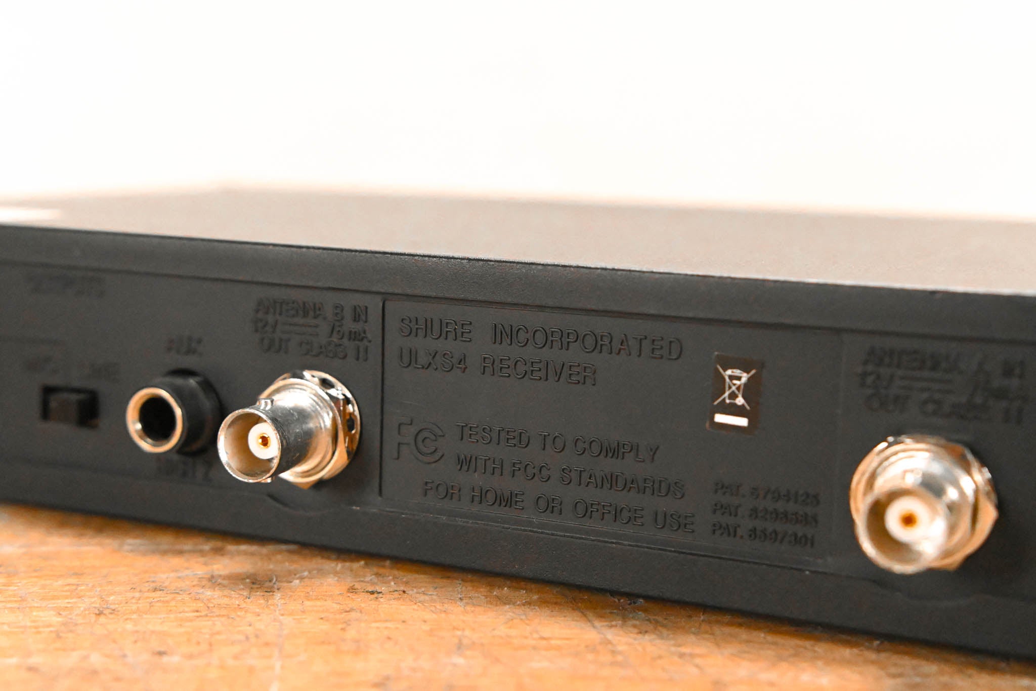 Shure ULXS24/58 Handheld Wireless System - 470-506 MHz (NO POWER SUPPLY)