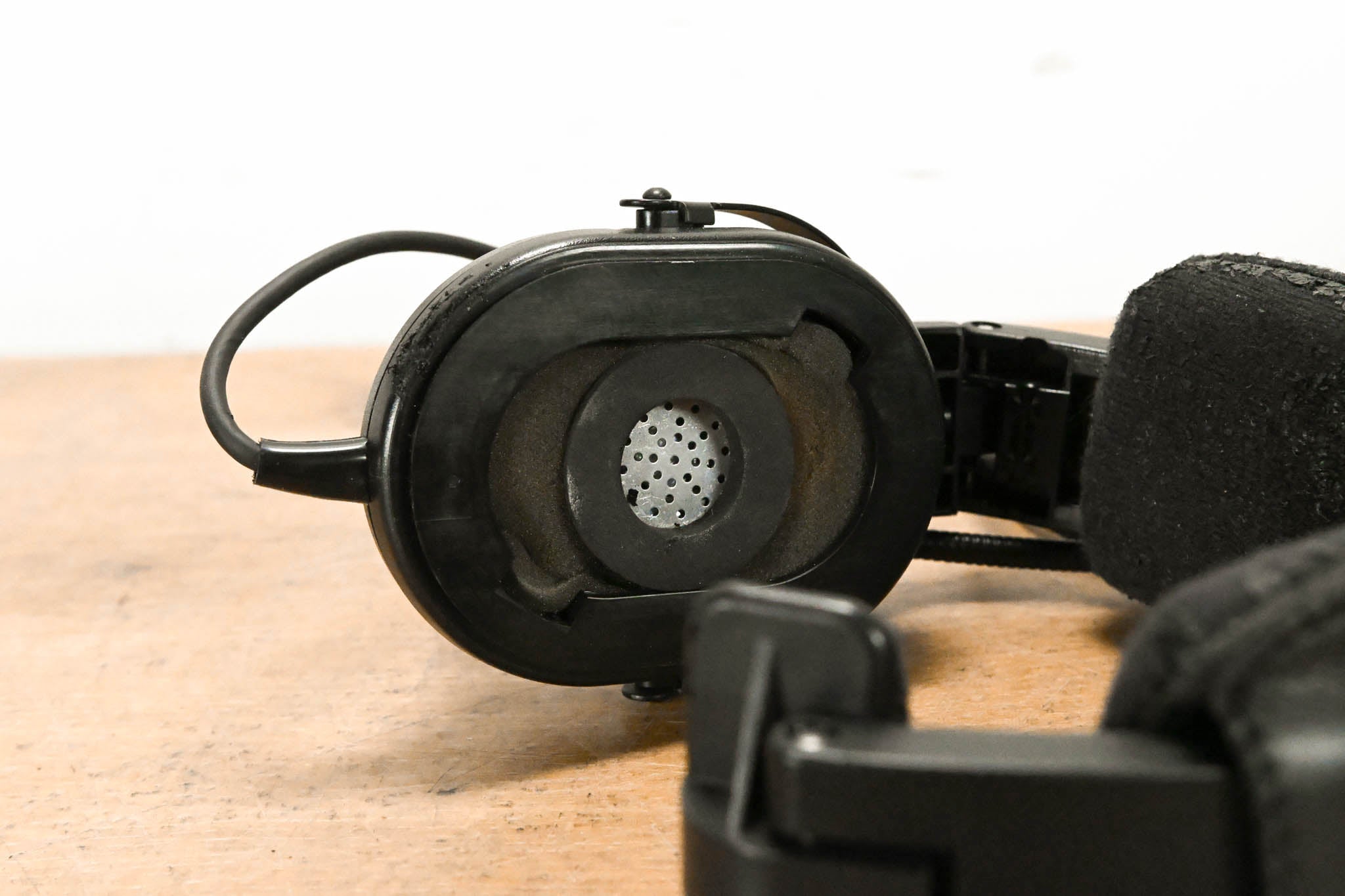 RTS HR-1 Single-Sided Headset with Flexible Dynamic Boom Mic