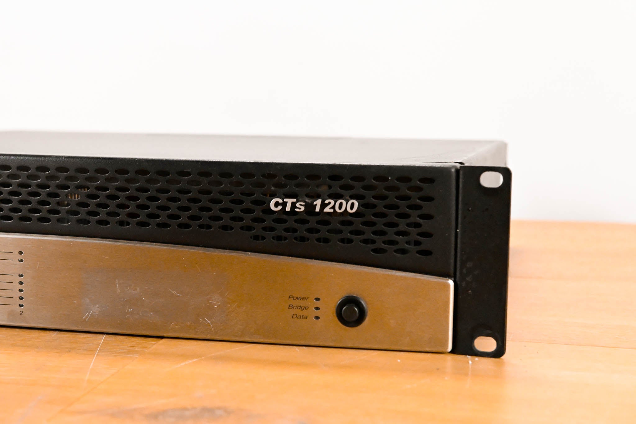 Crown CTs 1200 Two-Channel 600W Power Amplifier