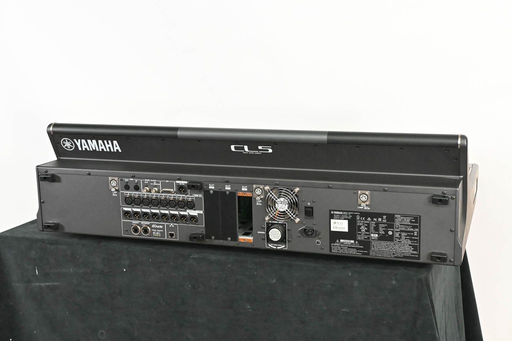 Yamaha CL5 72-Channel Digital Mixing Console