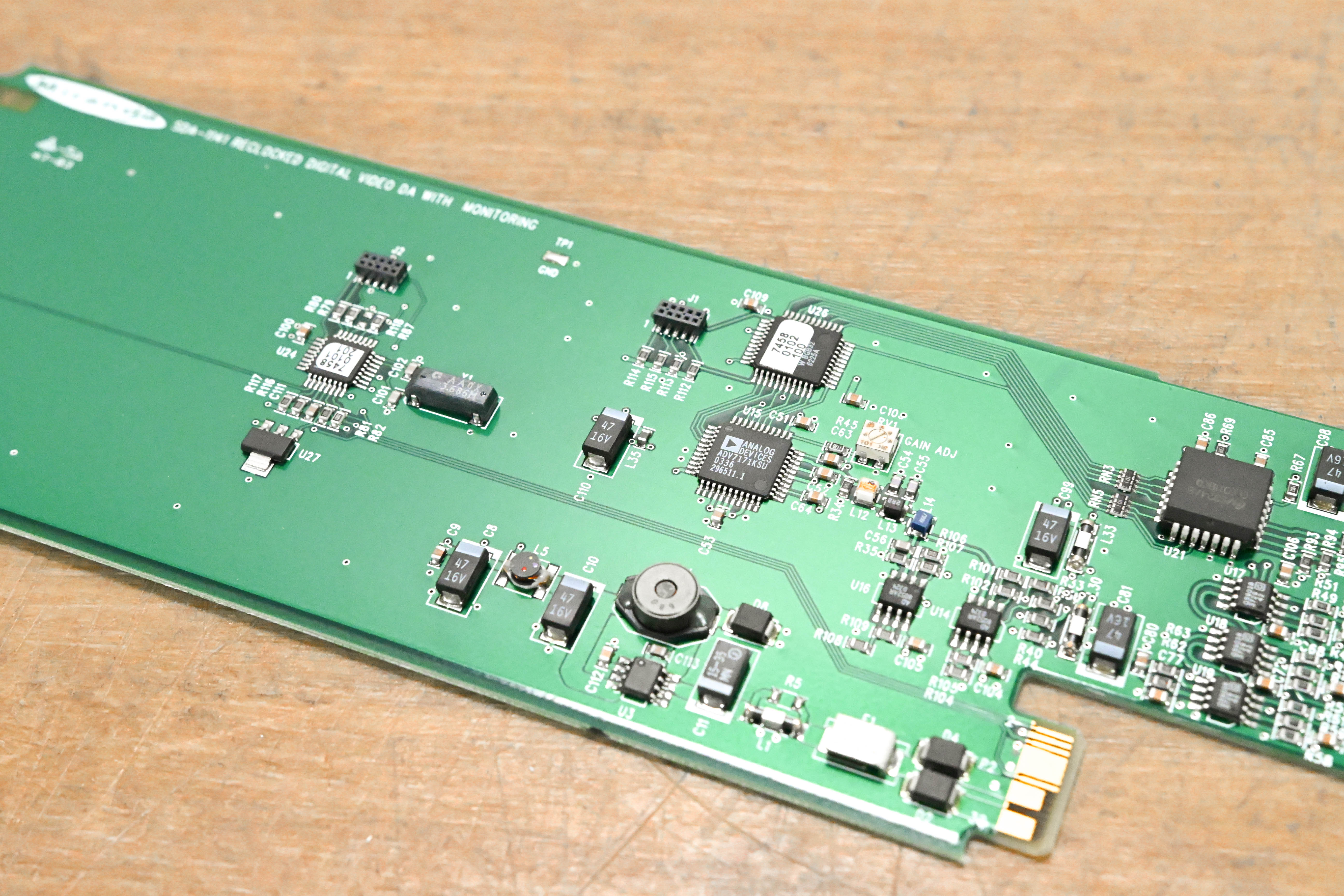 Miranda SDA-1141 Reclocked Digital Video DA with Monitoring Module