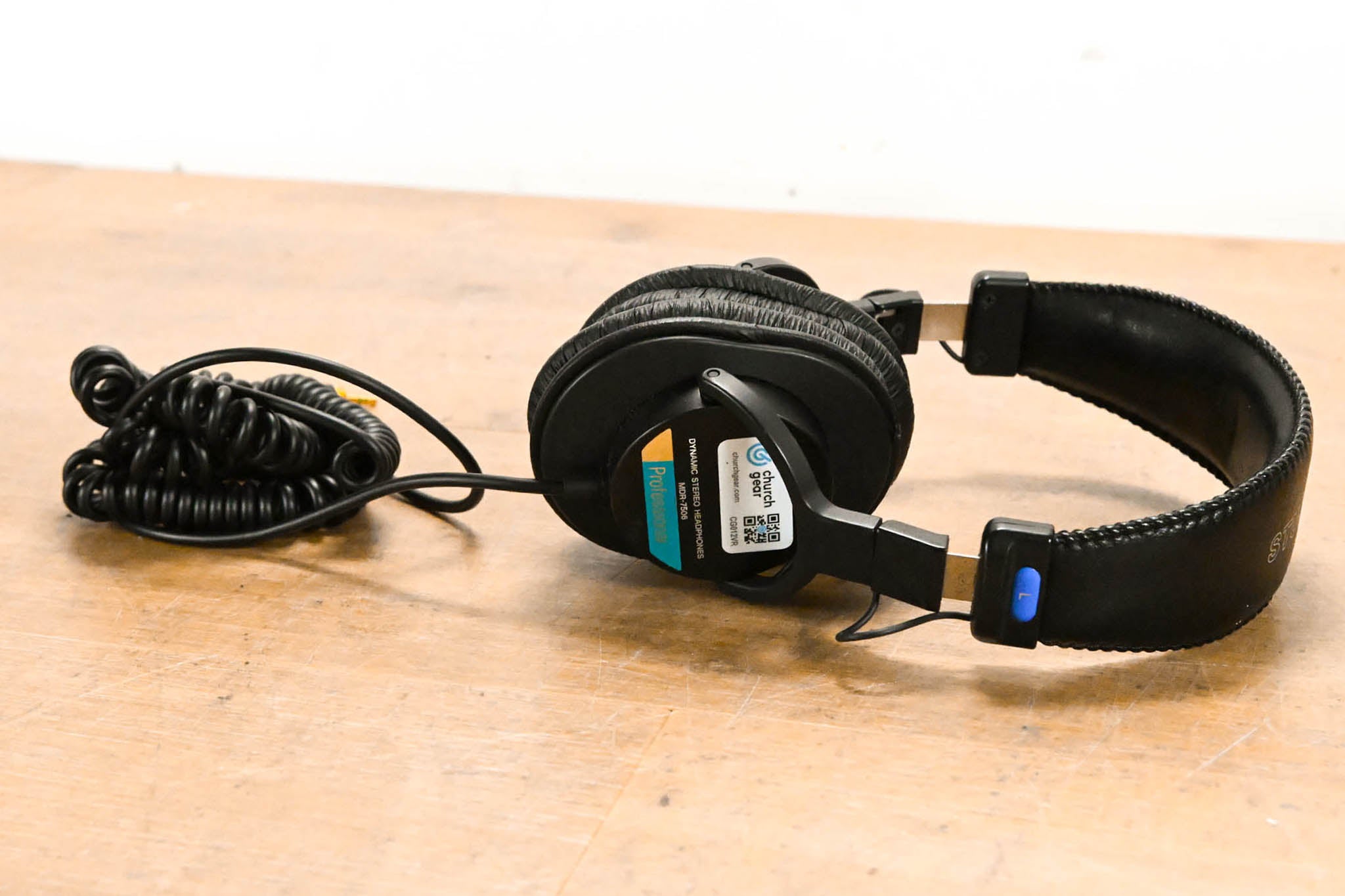 Sony MDR-7506 Professional Stereo Monitor Headphones