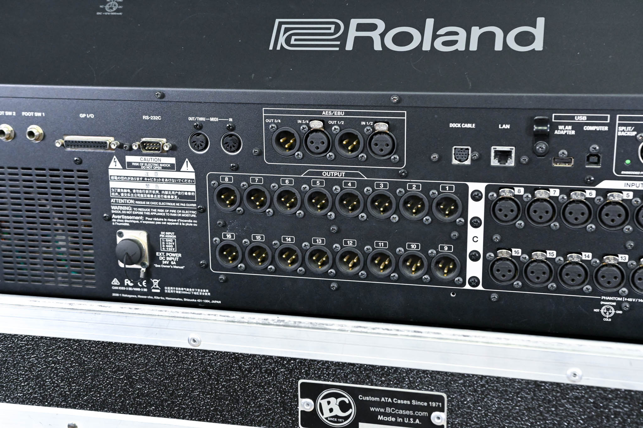 Roland M-5000 Live Mixing Console with Road Case