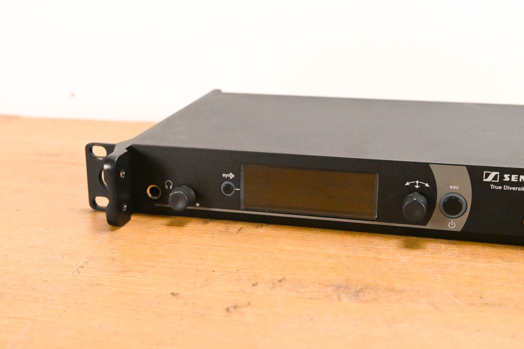 Sennheiser EM 2050 Dual Wireless Receiver - 558-626 MHz