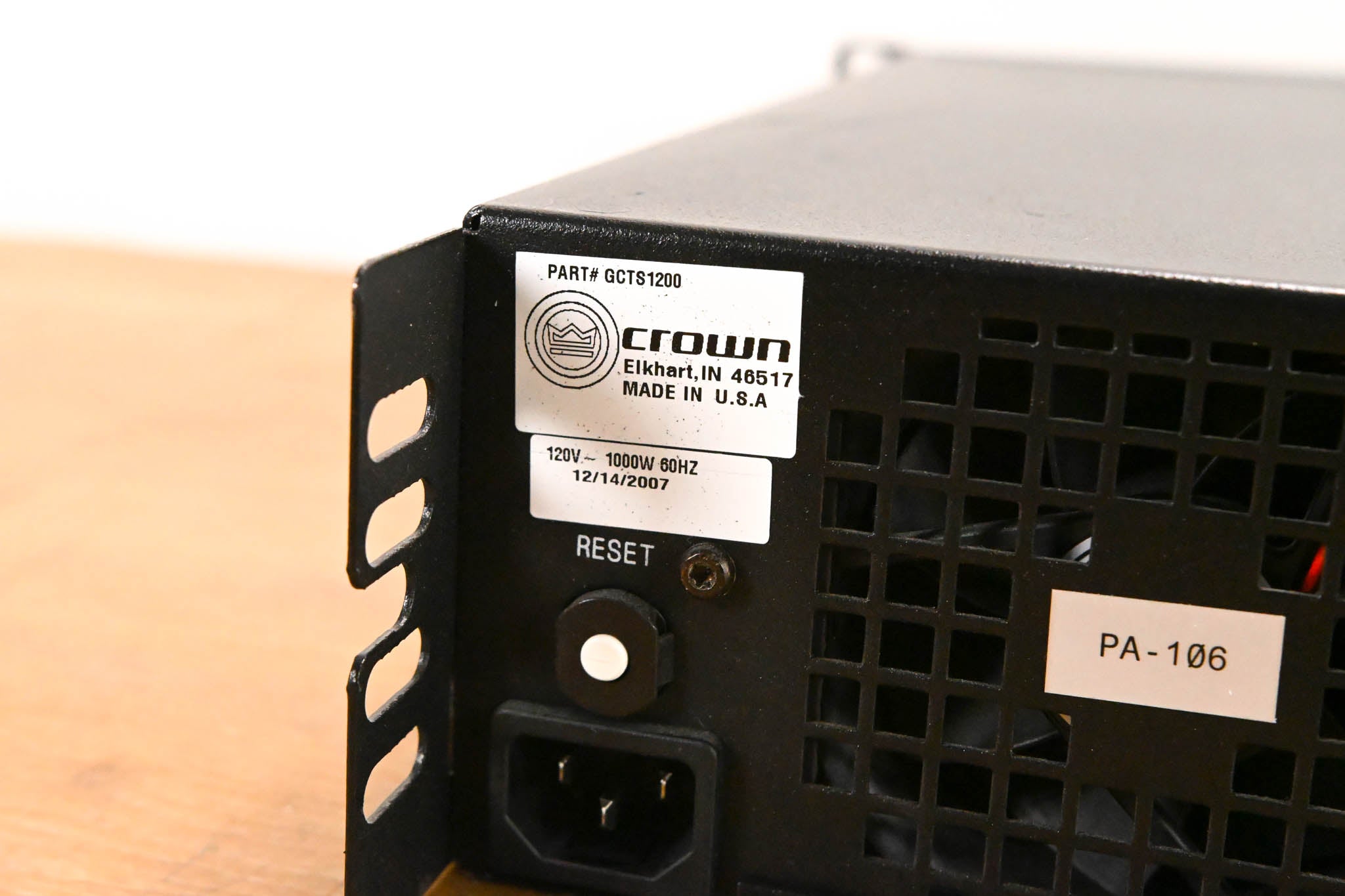 Crown CTs 1200 Two-Channel 600W Power Amplifier