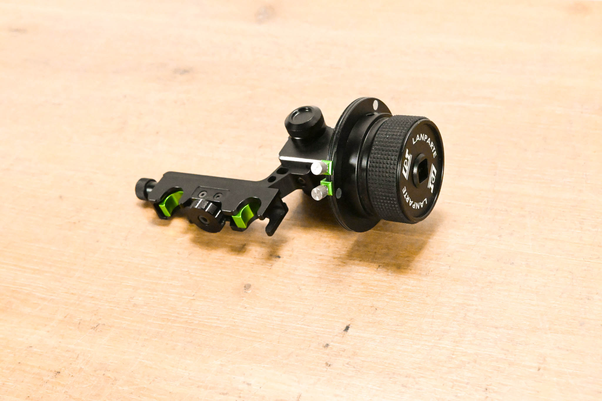 LanParte Follow Focus V2 with Hard Stops for 19mm Rods