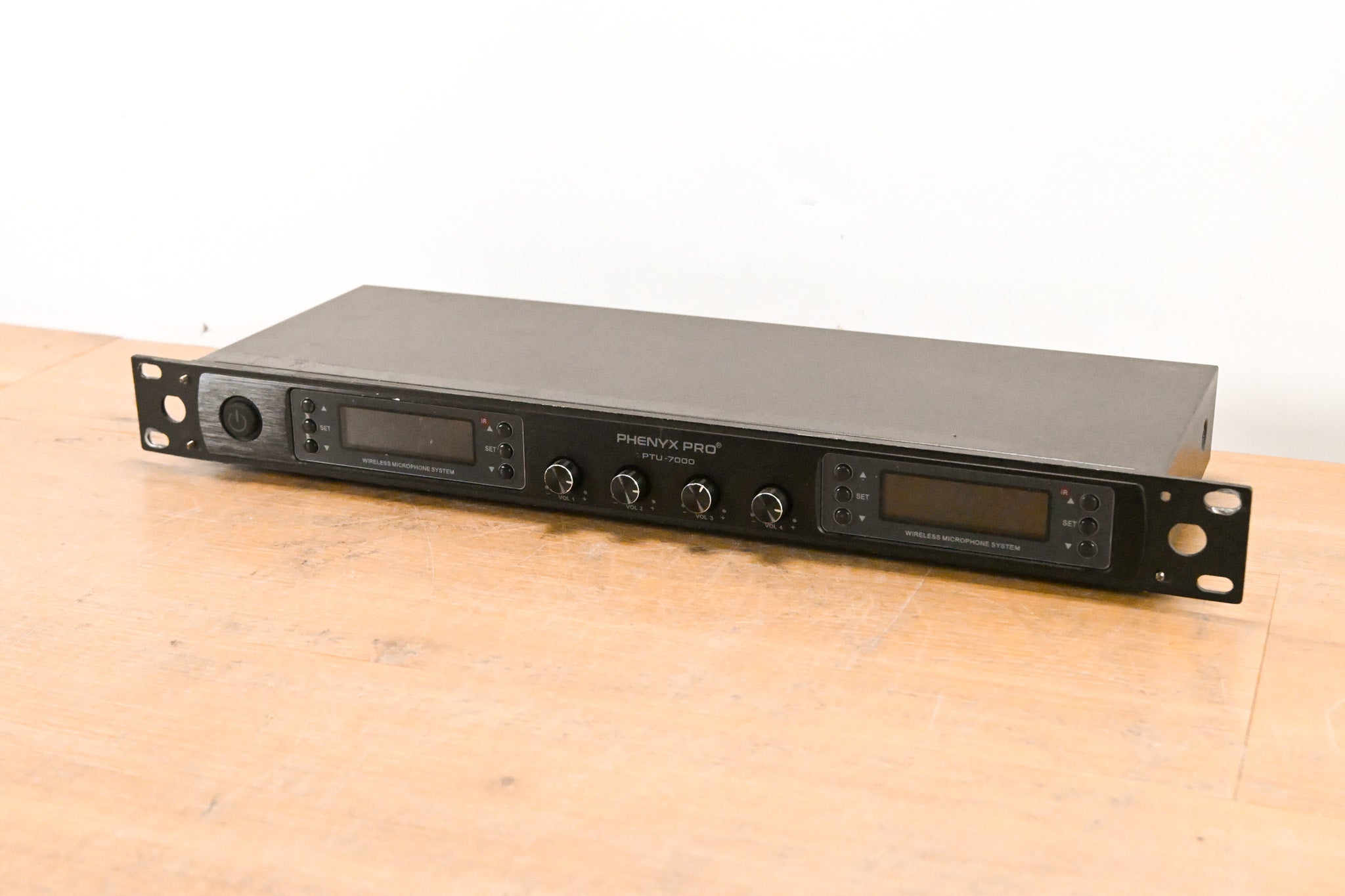 Phenyx Pro PWR-7000 4-CH Wireless Receiver for PTU-7000 System (NO PSU)