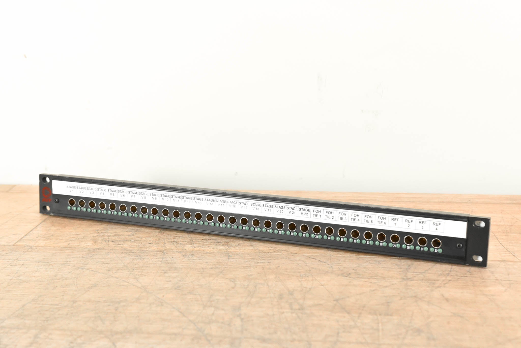 AVP 1RU 32-Input Video Patch Bay