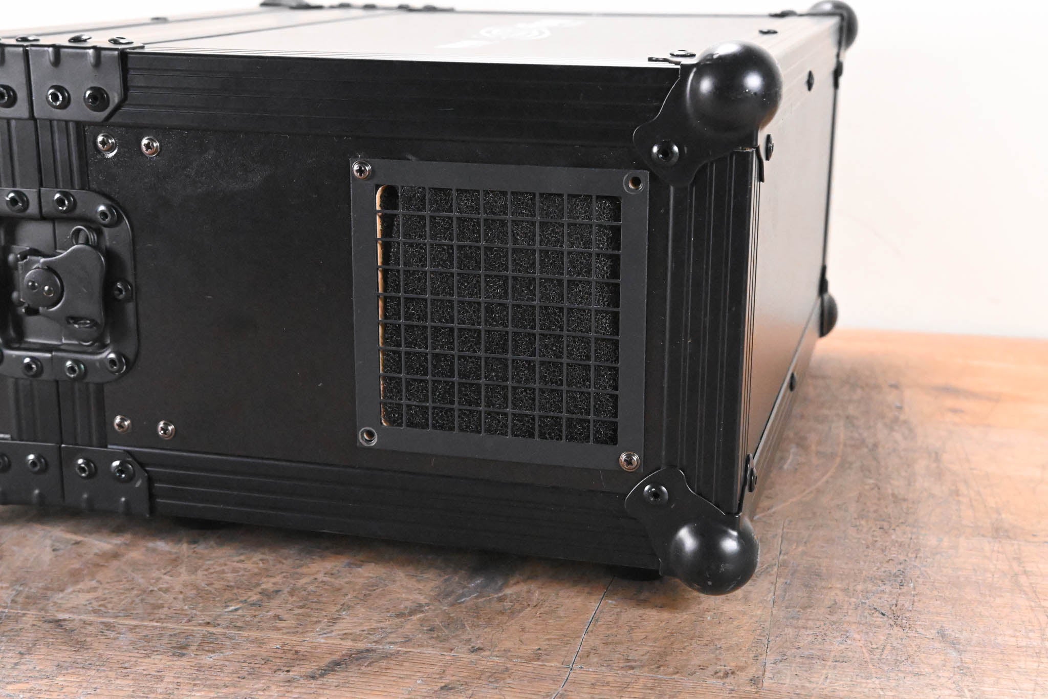 Blizzard Lighting AtmosFEAR Tour HZ 1000W Water-Based Haze Machine