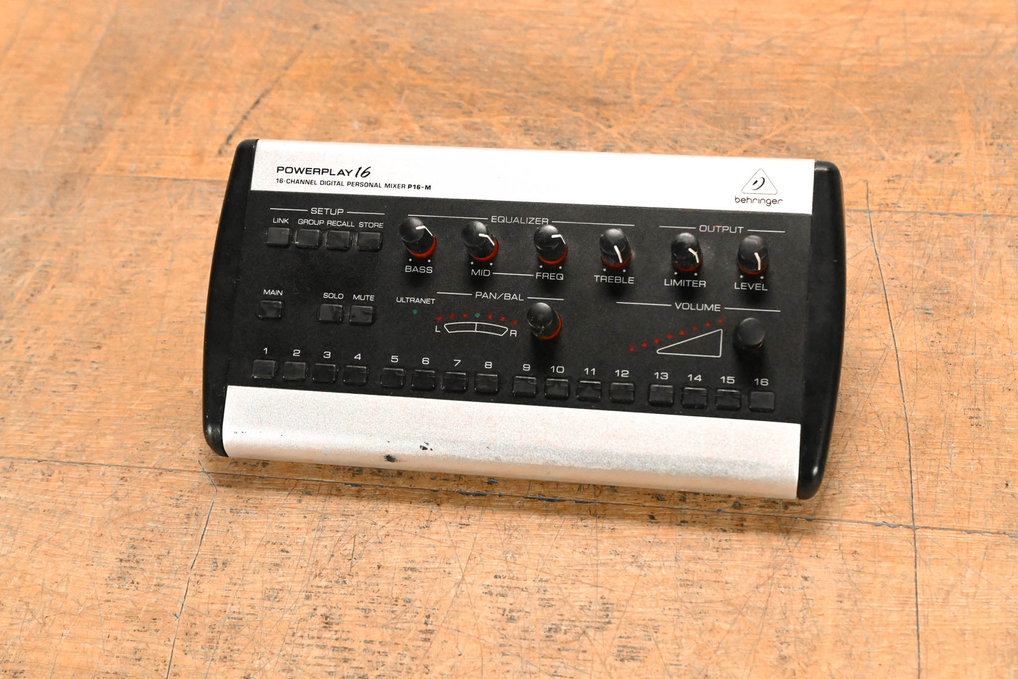 Behringer Powerplay P16-M 16-Channel Digital Personal Mixer