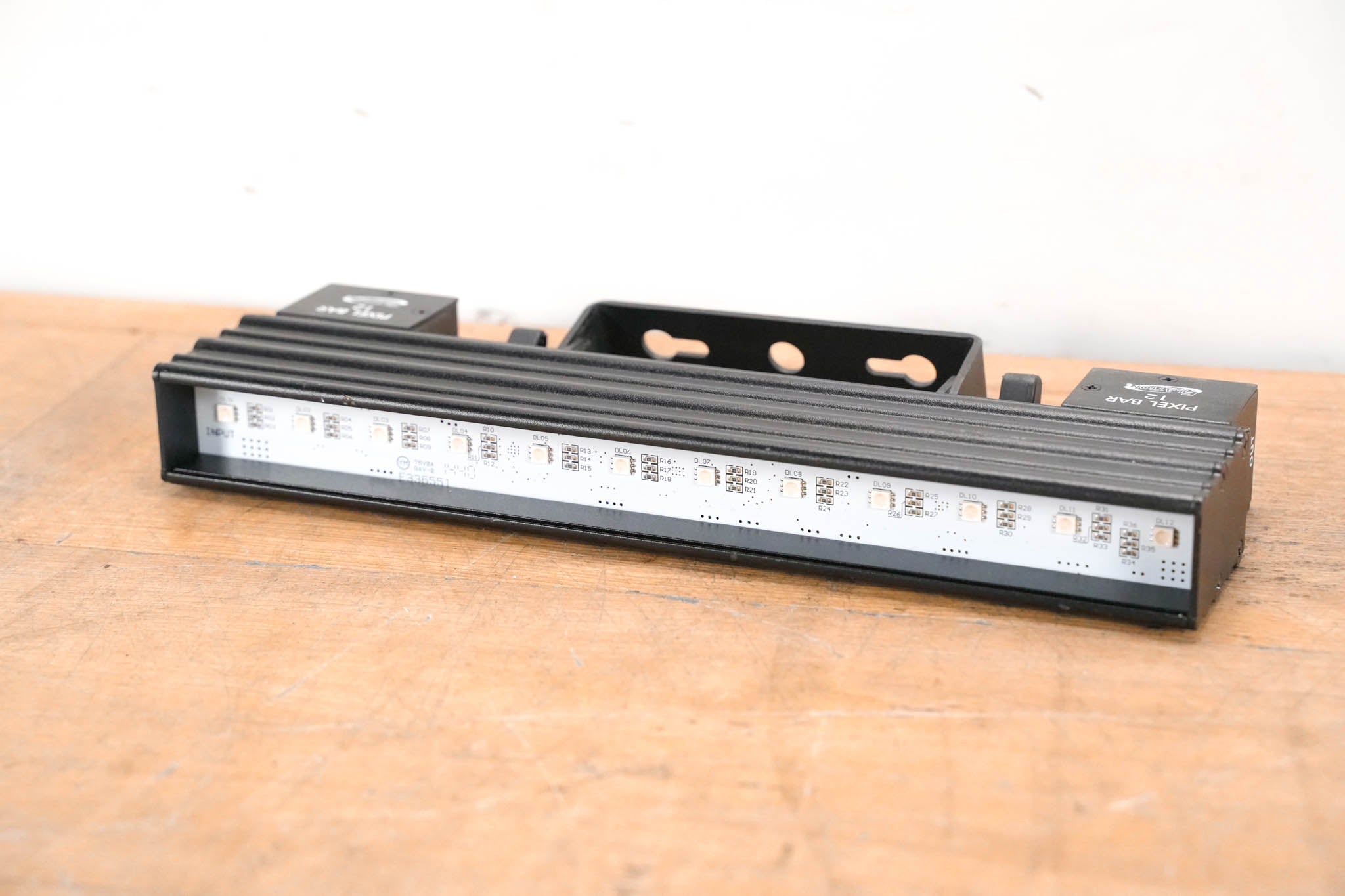 Elation Pixel Bar 12 LED Fixture (12 LEDs)