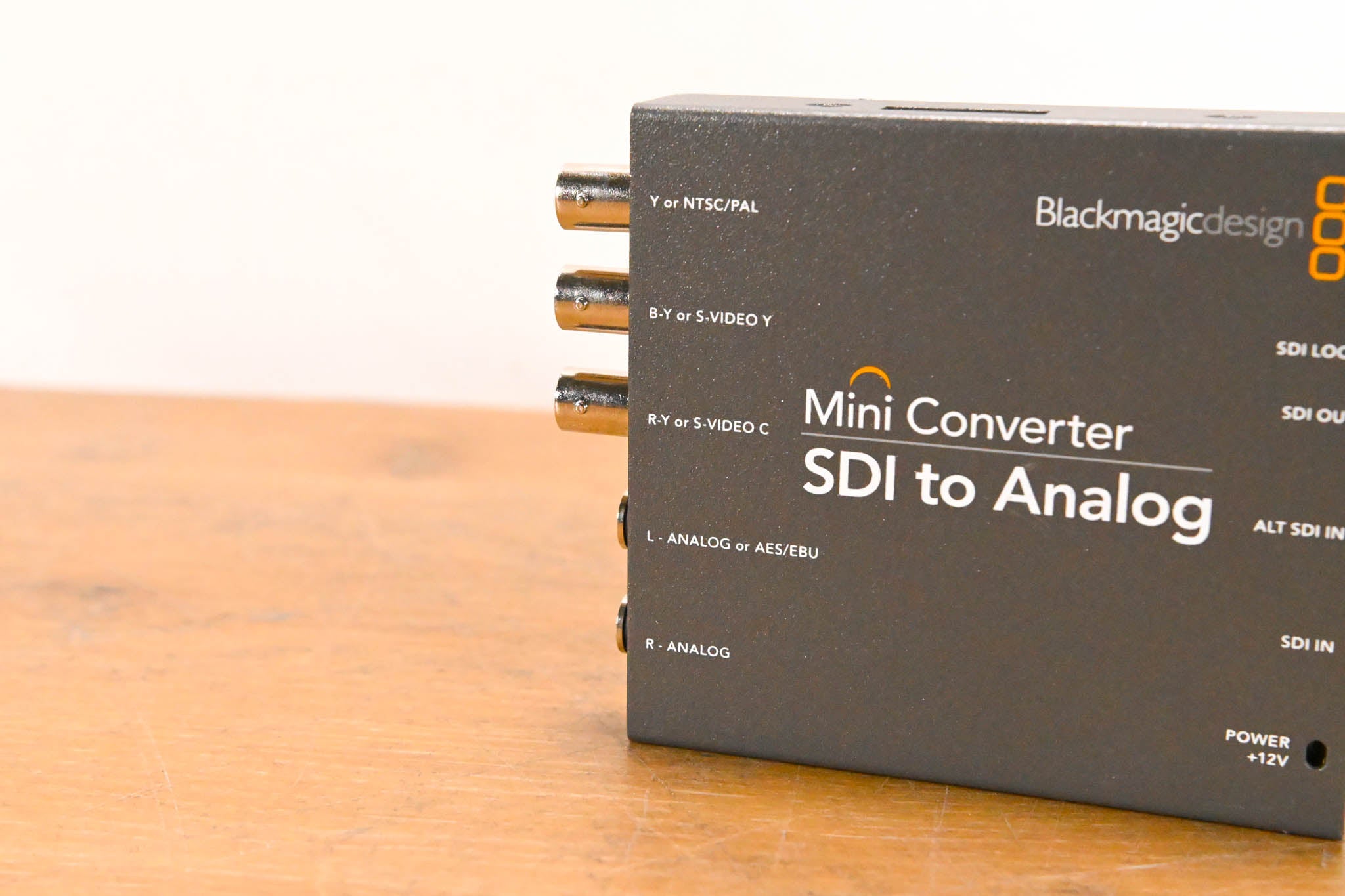 Blackmagic Design Mini Converter SDI to Analog (NO POWER SUPPLY)