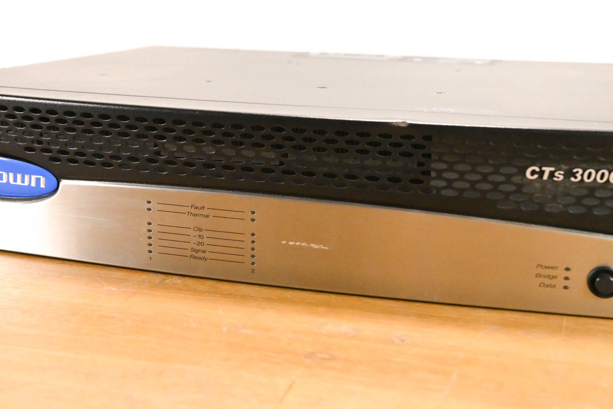 Crown CTs 3000 Two-Channel 1500W Power Amplifier