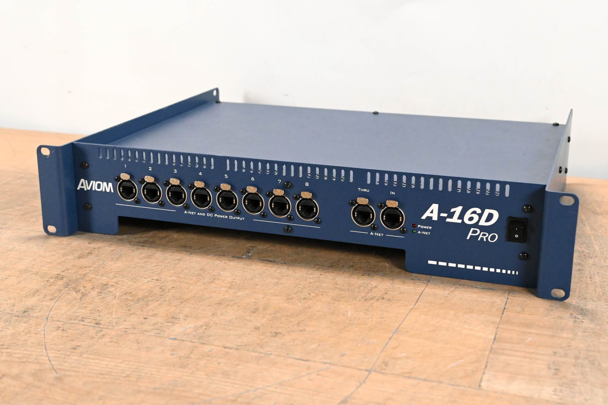 Aviom A-16D Pro A-Net Distributor