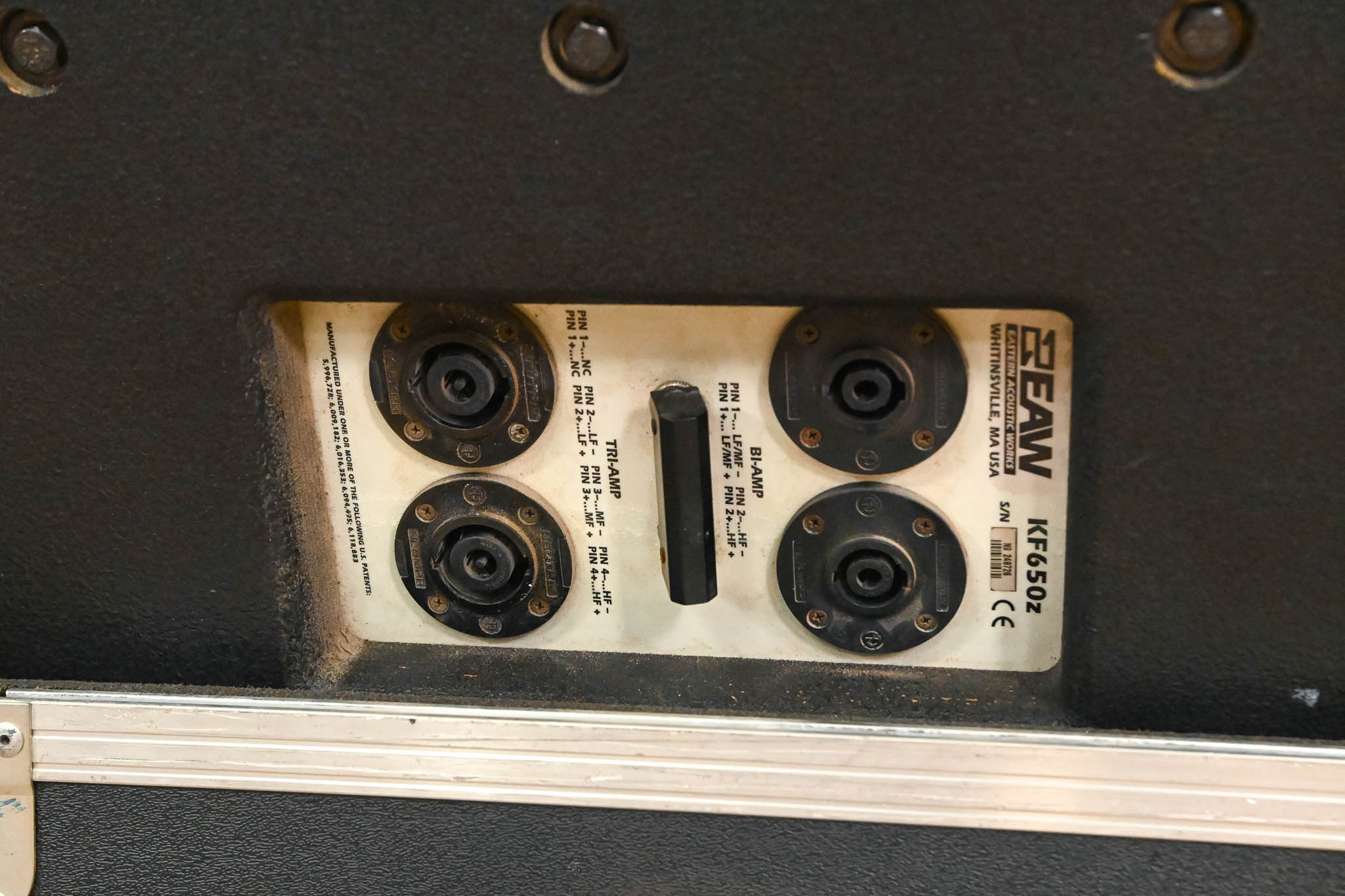 EAW KF650z Virtual Array Full Range Loudspeaker (PAIR) w/ Road Case