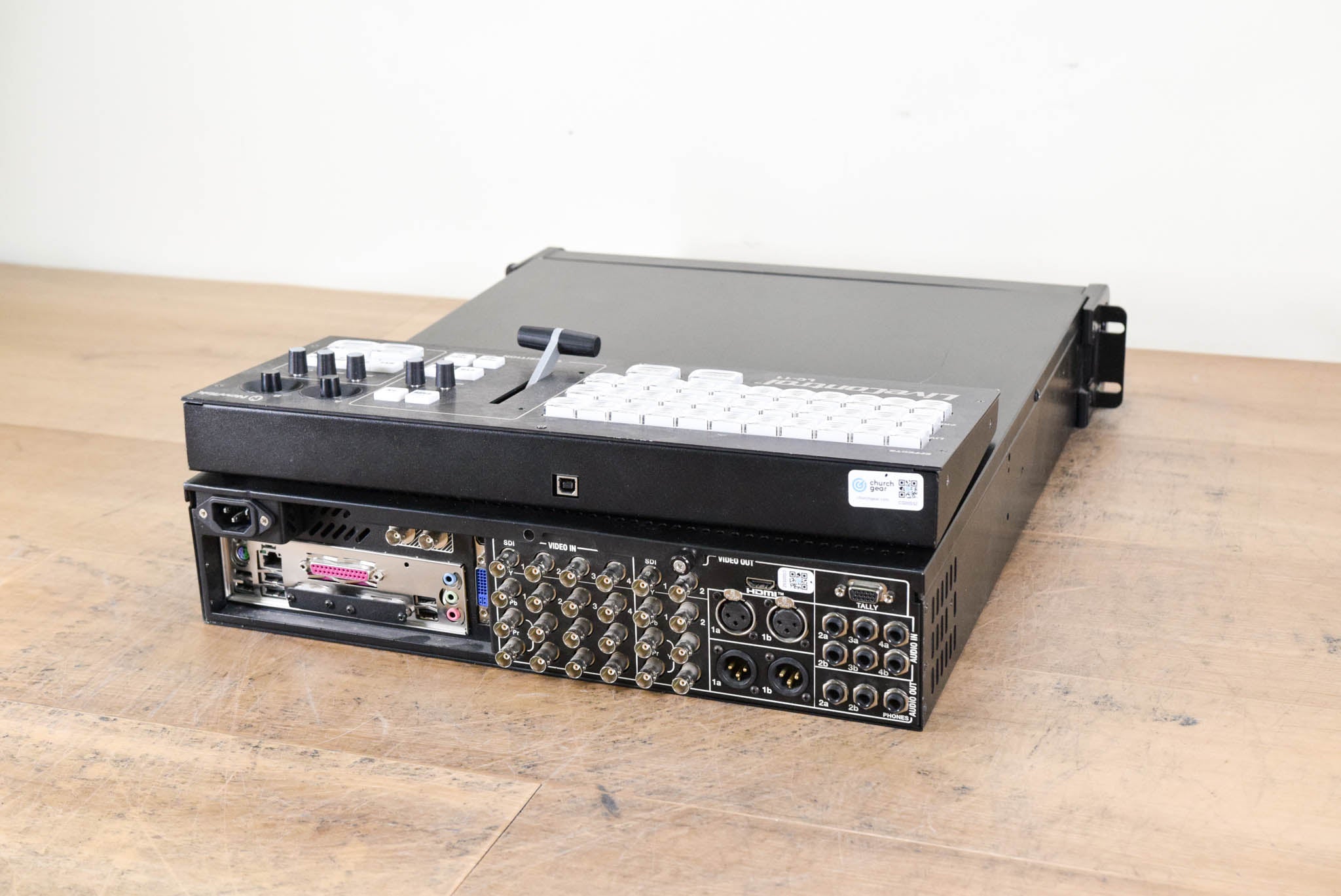 NewTek (Vizrt) TriCaster TCXD455 Video Switcher w/ TCXD455 CS