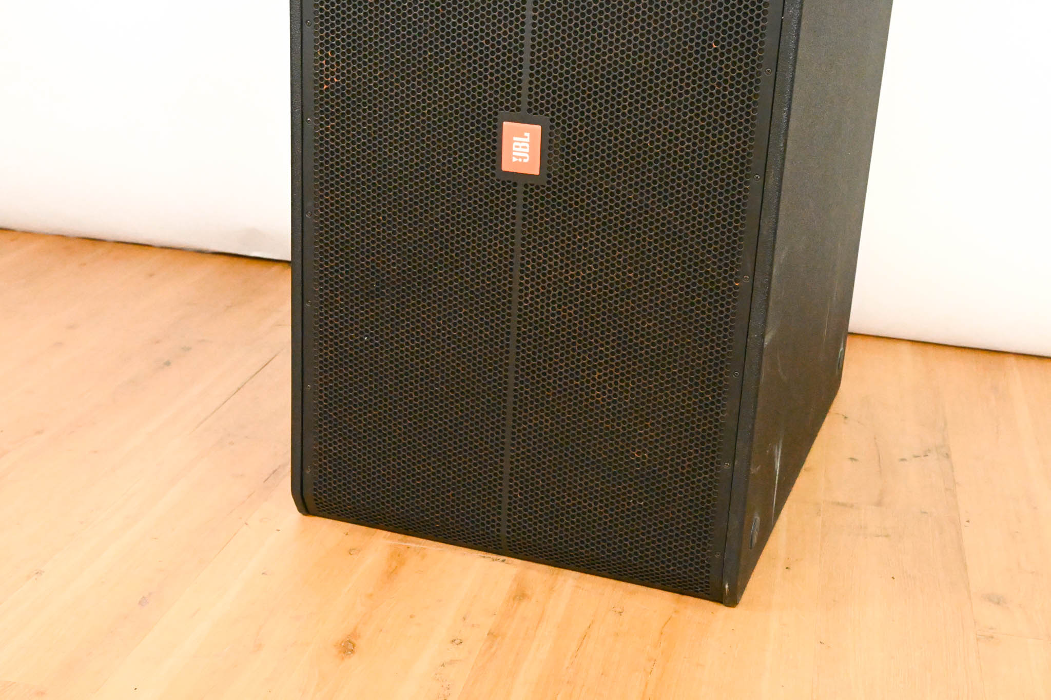 JBL SRX728S Dual 18" High Power Passive Subwoofer