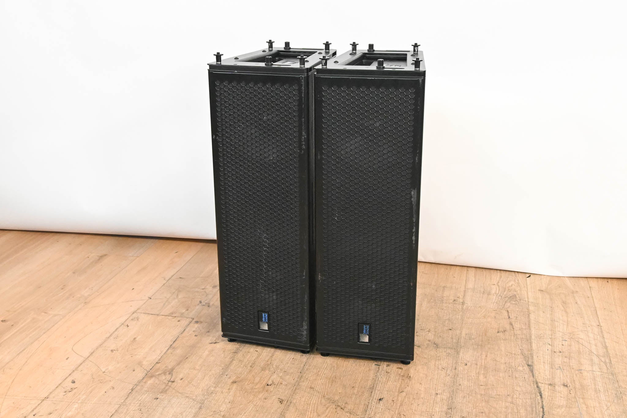 Meyer Sound M'elodie High-Power Curvilinear Array Loudspeaker (PAIR)