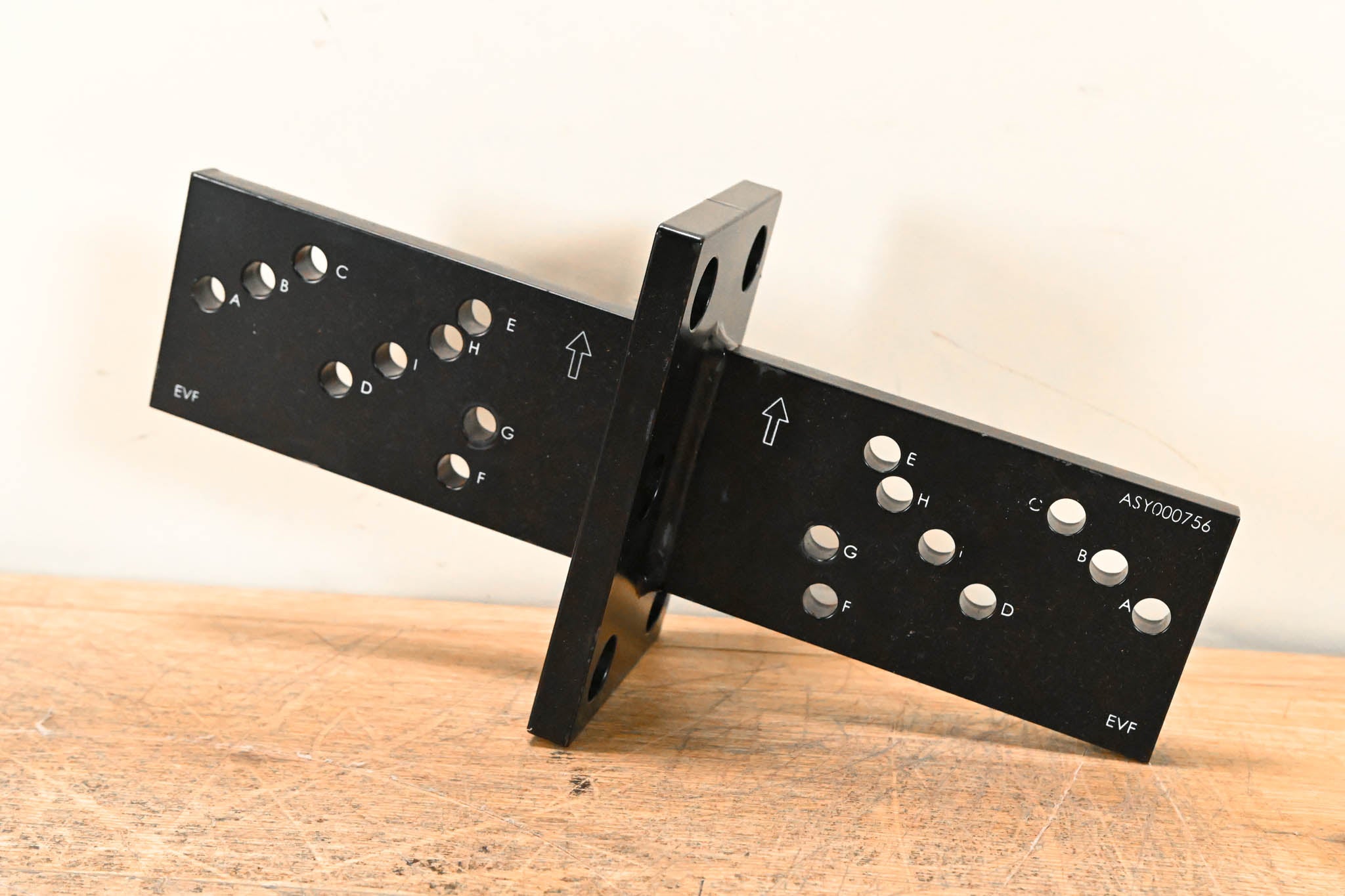 Electro-Voice (EV) HRK-1B Horizontal Mounting Plates for EVF Series