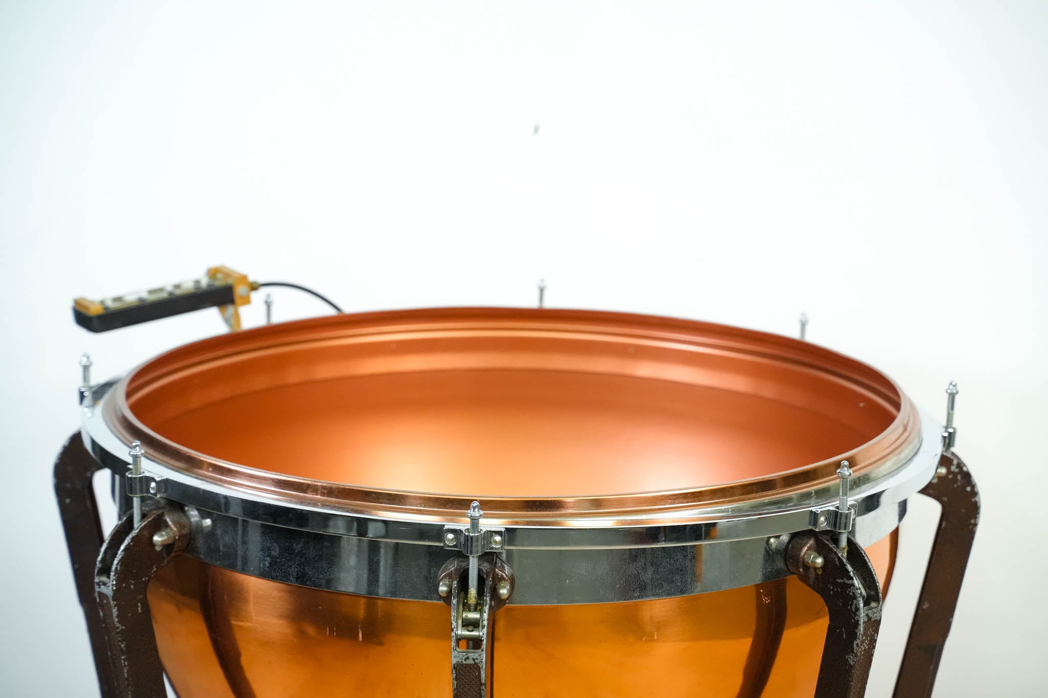 Ludwig 32-inch Timpani