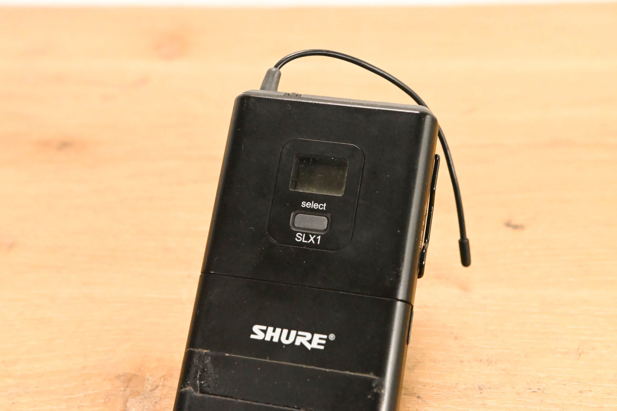 Shure SLX14 Bodypack Wireless System - J3 Band (NO POWER SUPPLY)