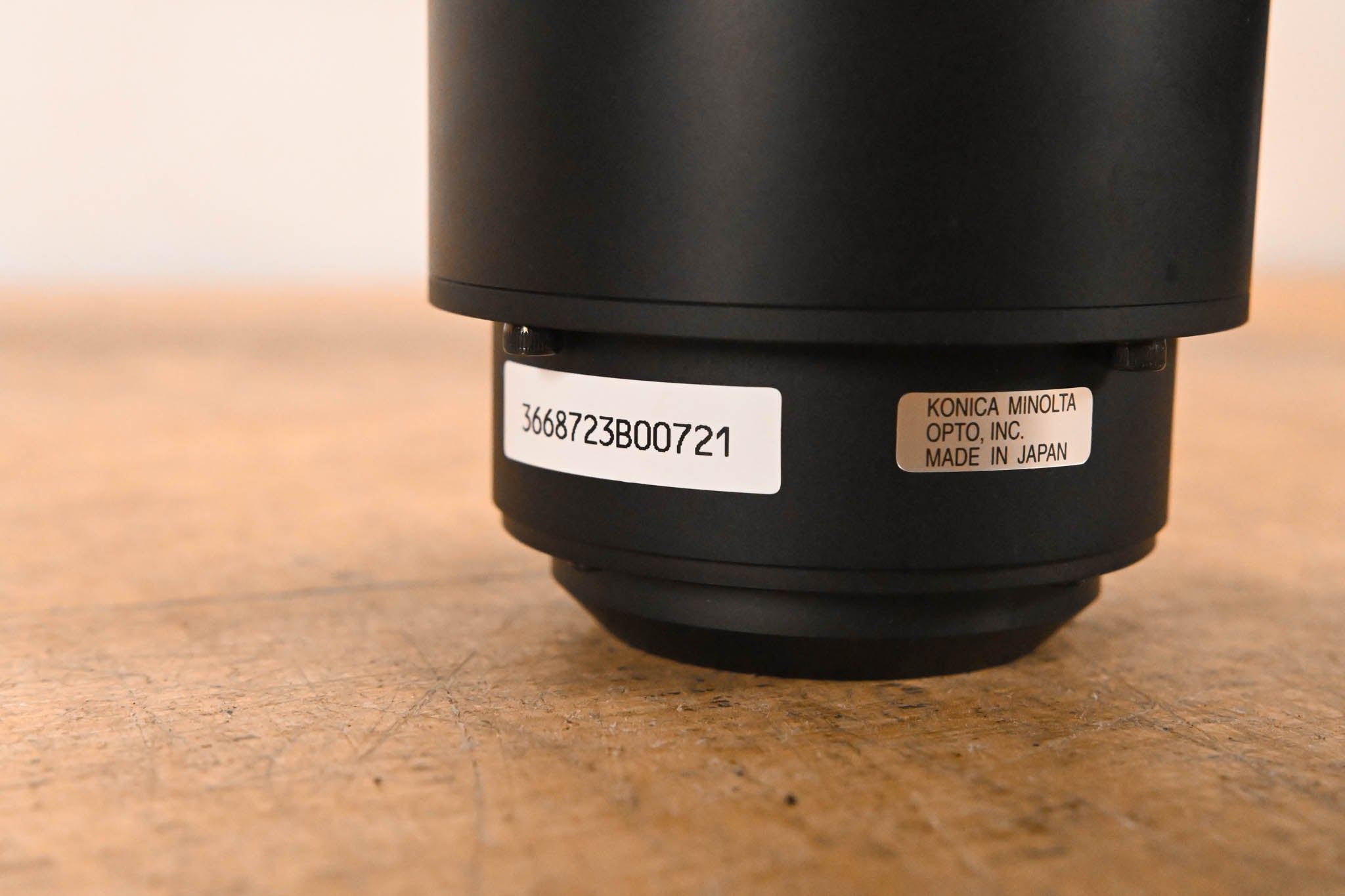 Christie ILS Lens 0.73:1 SX+ / 0.67:1 HD 0.95" 3-Chip Lens