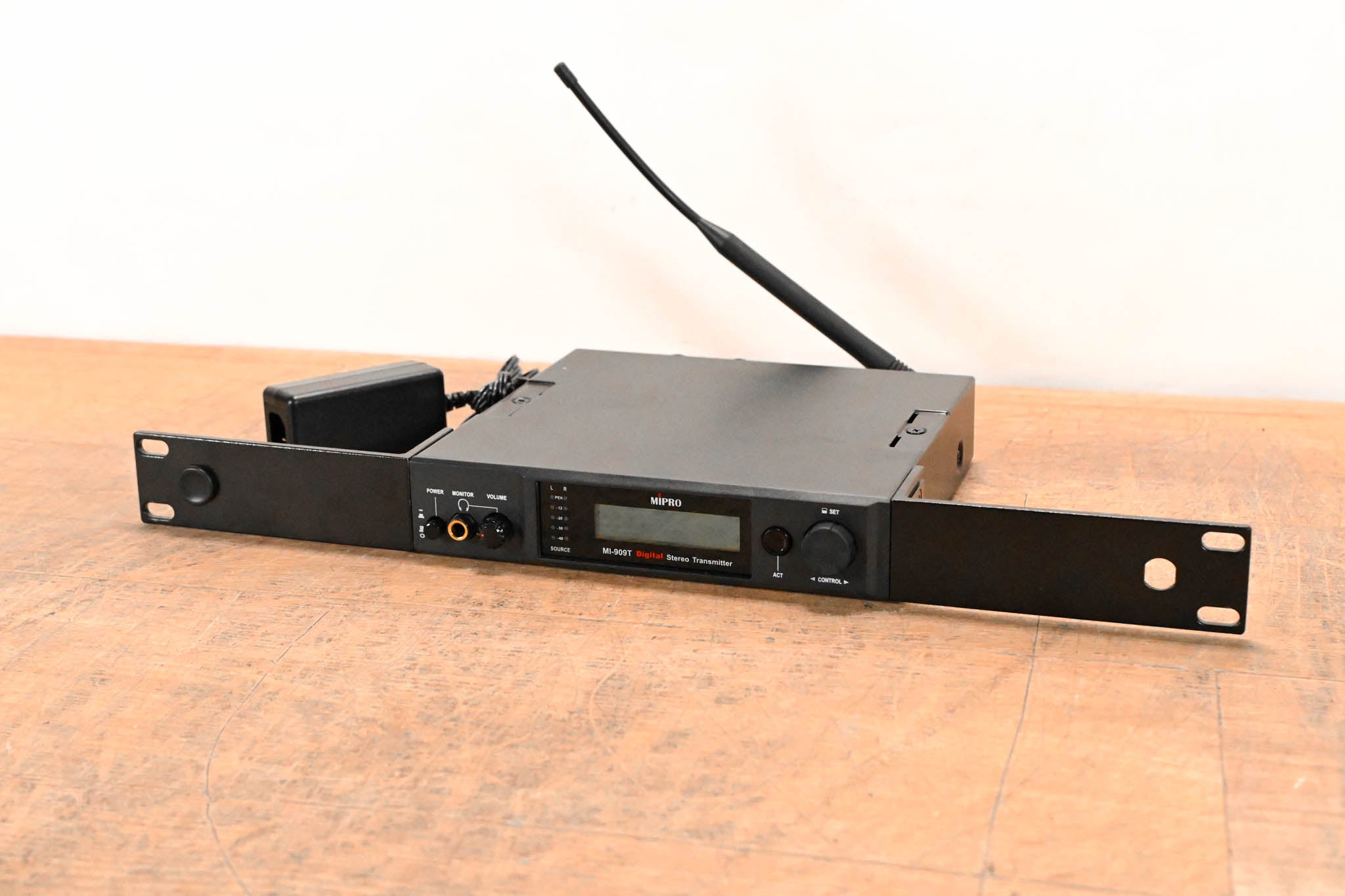 Mipro MI-909T UHF Digital Stereo Transmitter - 5E Band