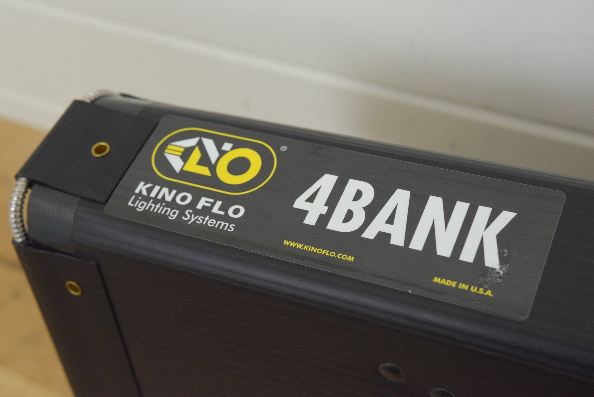 Kino Flo FIX-4804 4-Bank Light CG00HB6