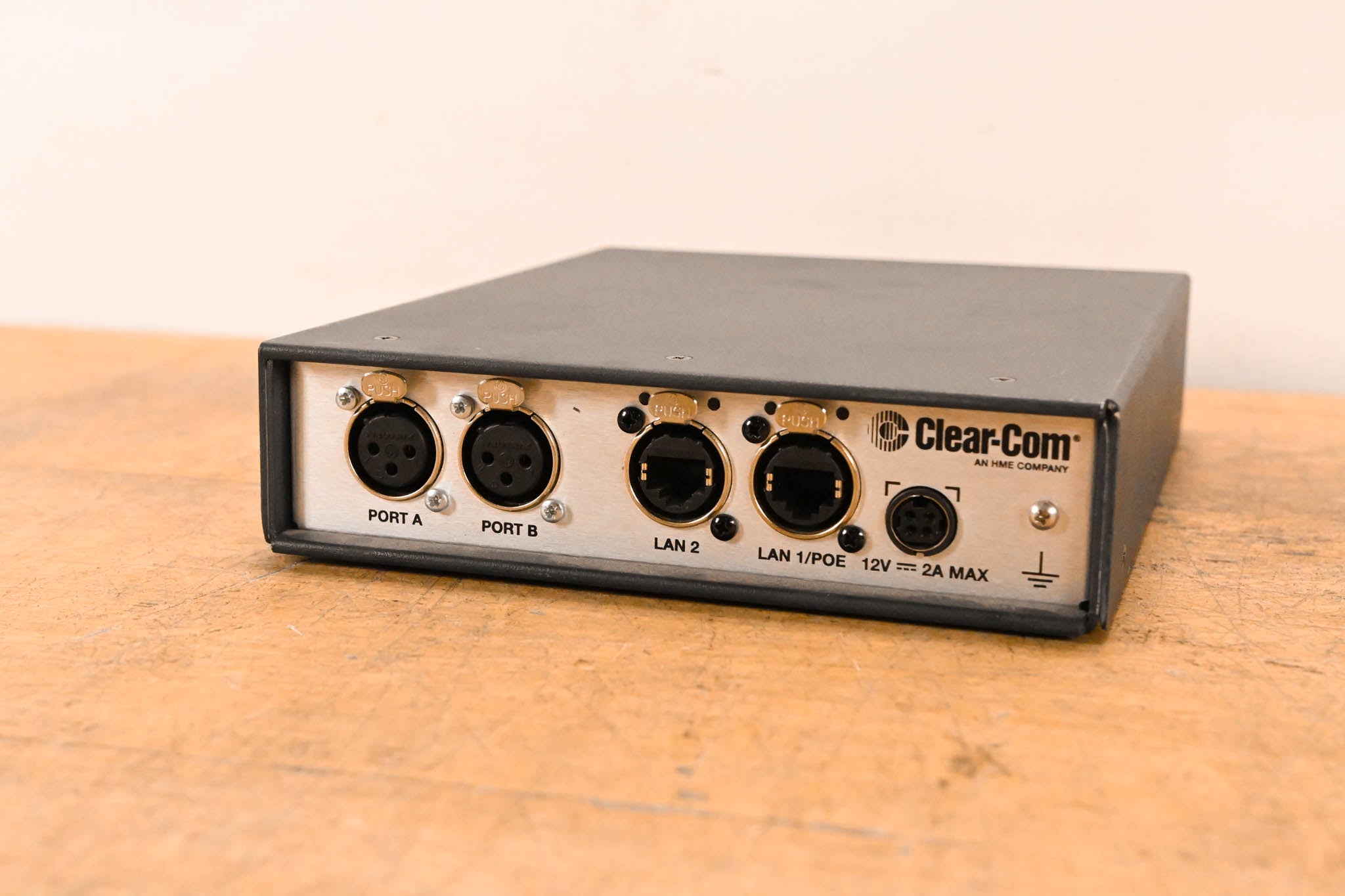 Clear-Com LQ-2W2 Compact 2-Port Partyline IP Interface (NO POWER SUPPLY)