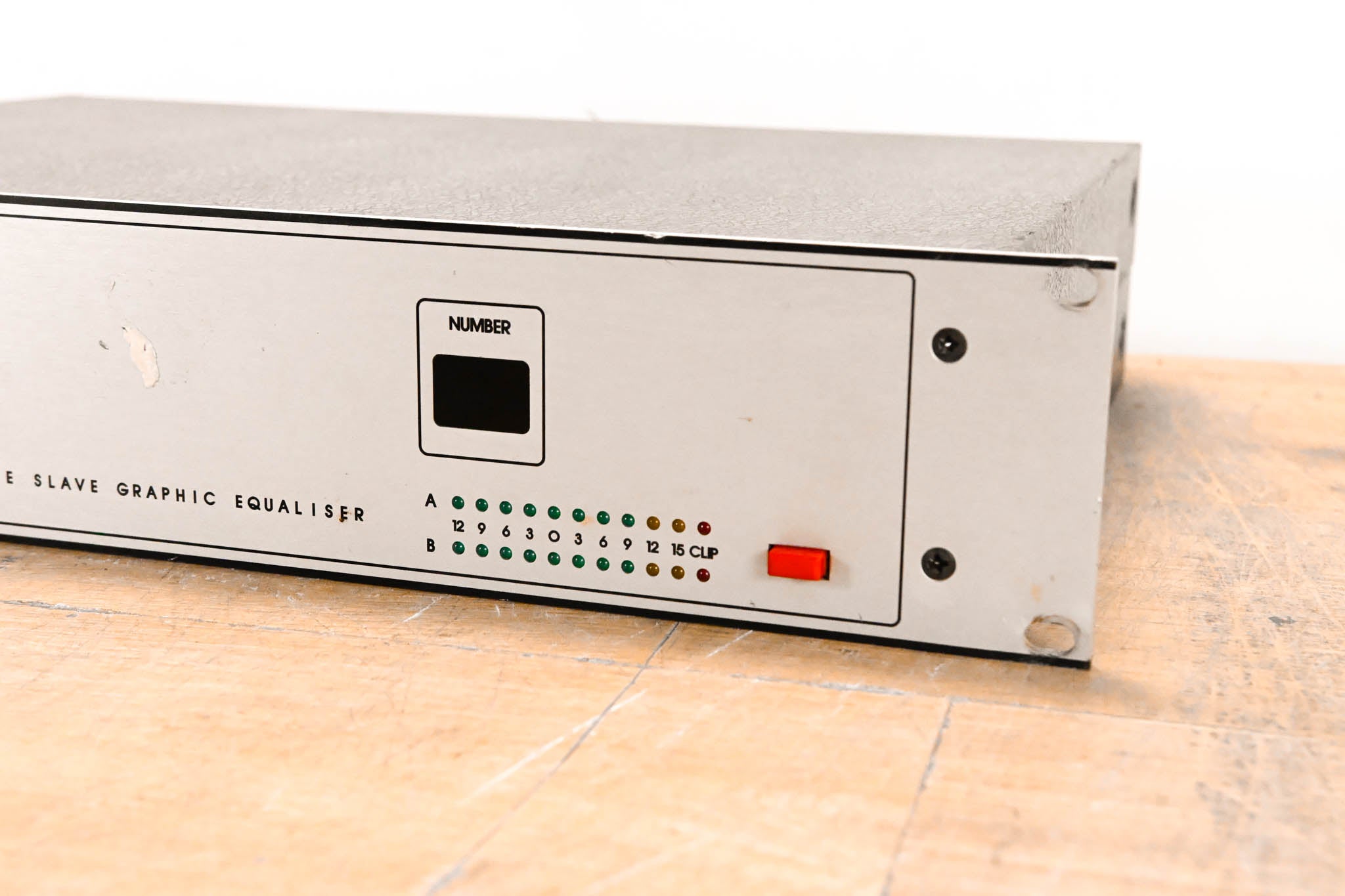 Klark Teknik DN3601 Programmable Slave Graphic Equalizer