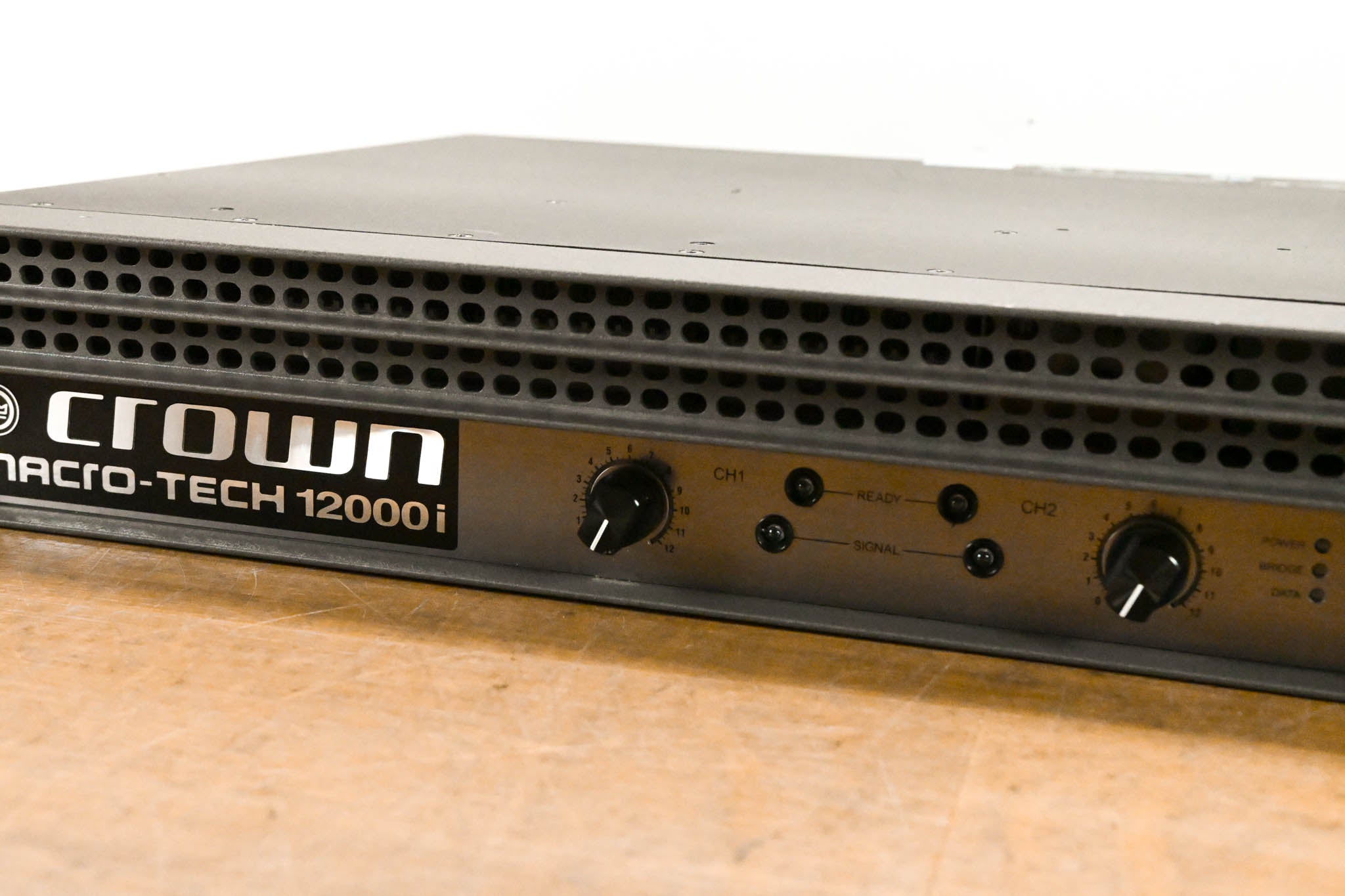 Crown MA 12000i Macro-Tech 2-Channel Power Amplifier, 4500W @ 4 ohms