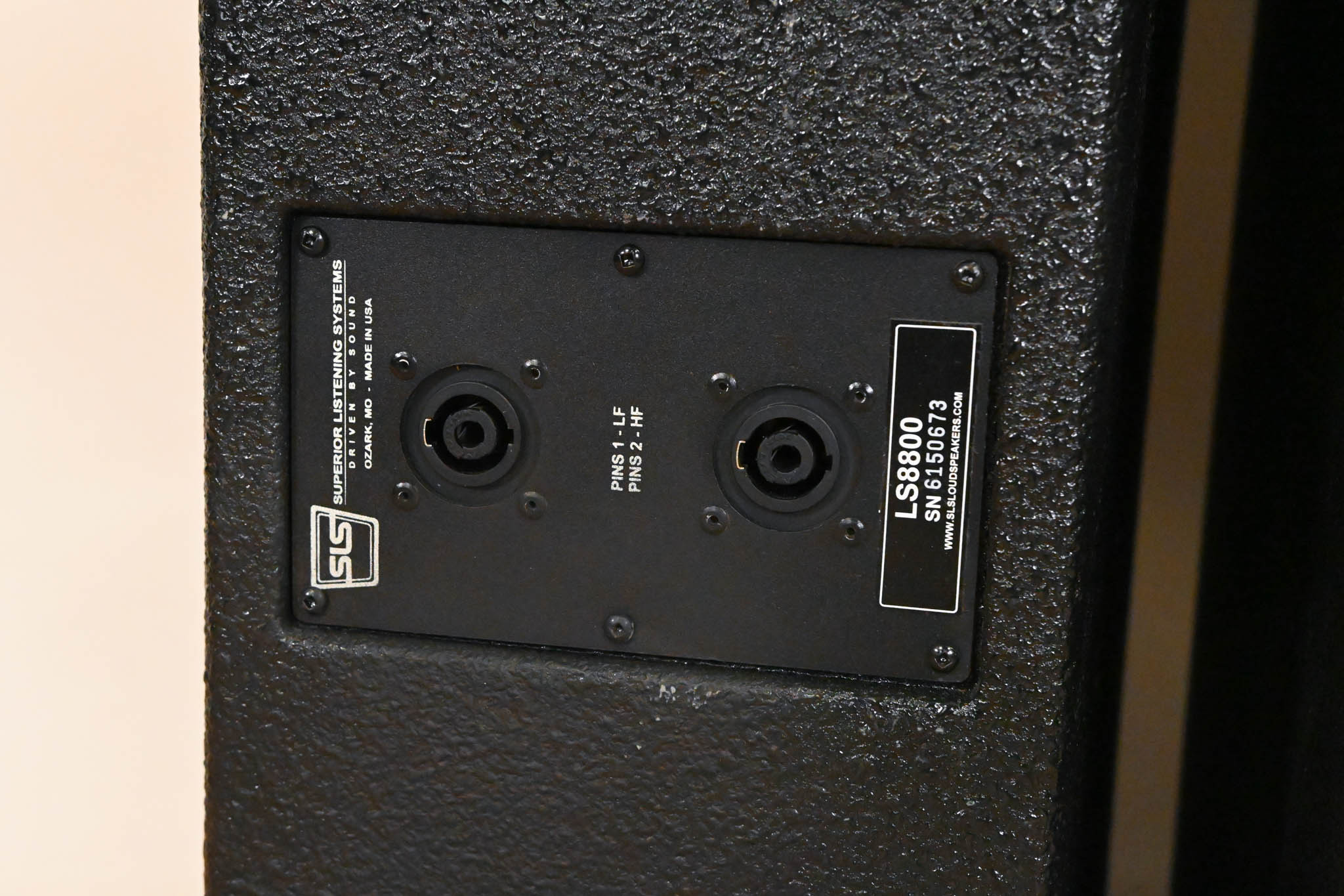 SLS LS8800 Full-Range Line Array Module (PAIR)