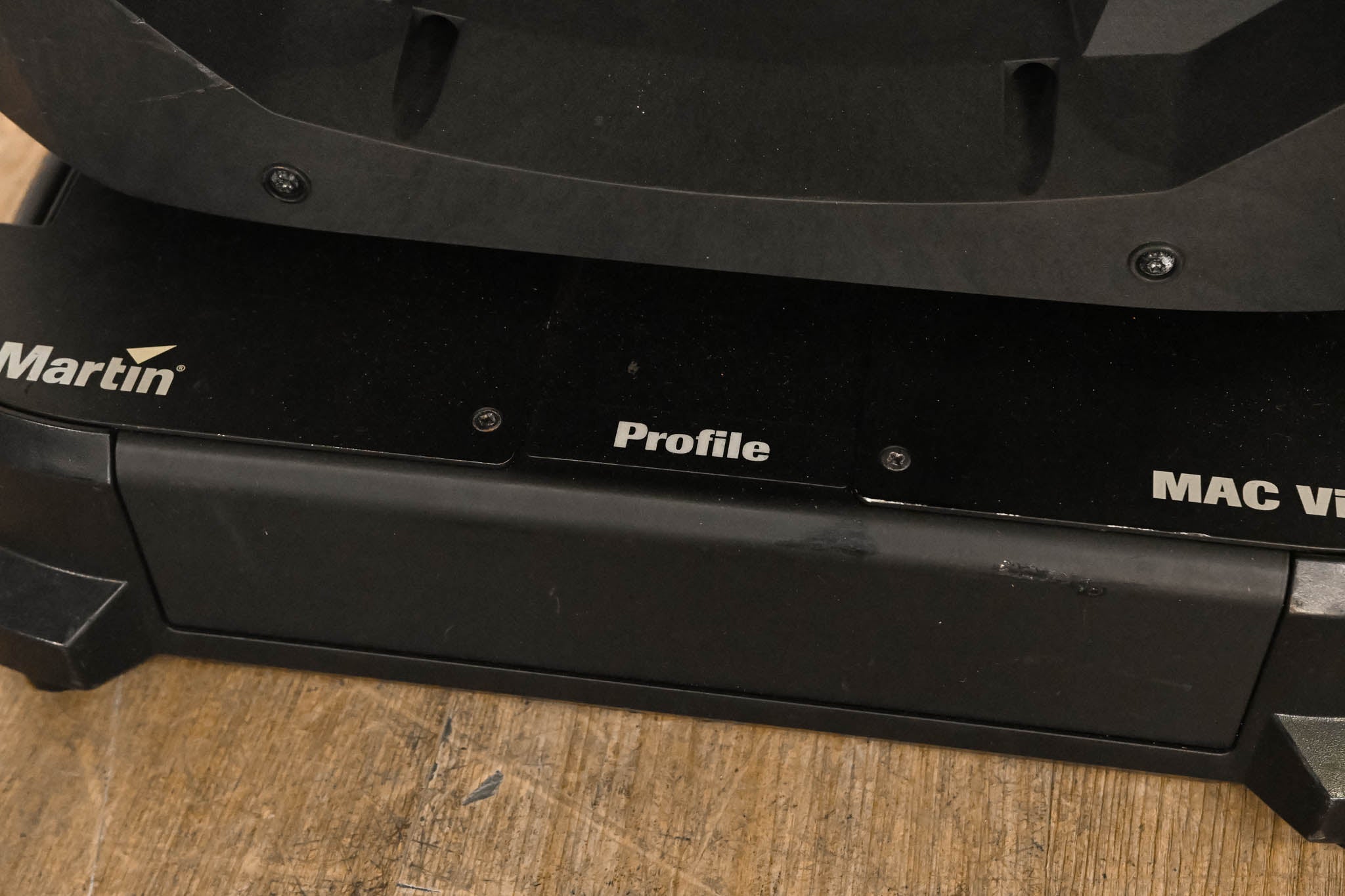 Martin MAC Viper Profile High Output Discharge-Based Moving Light