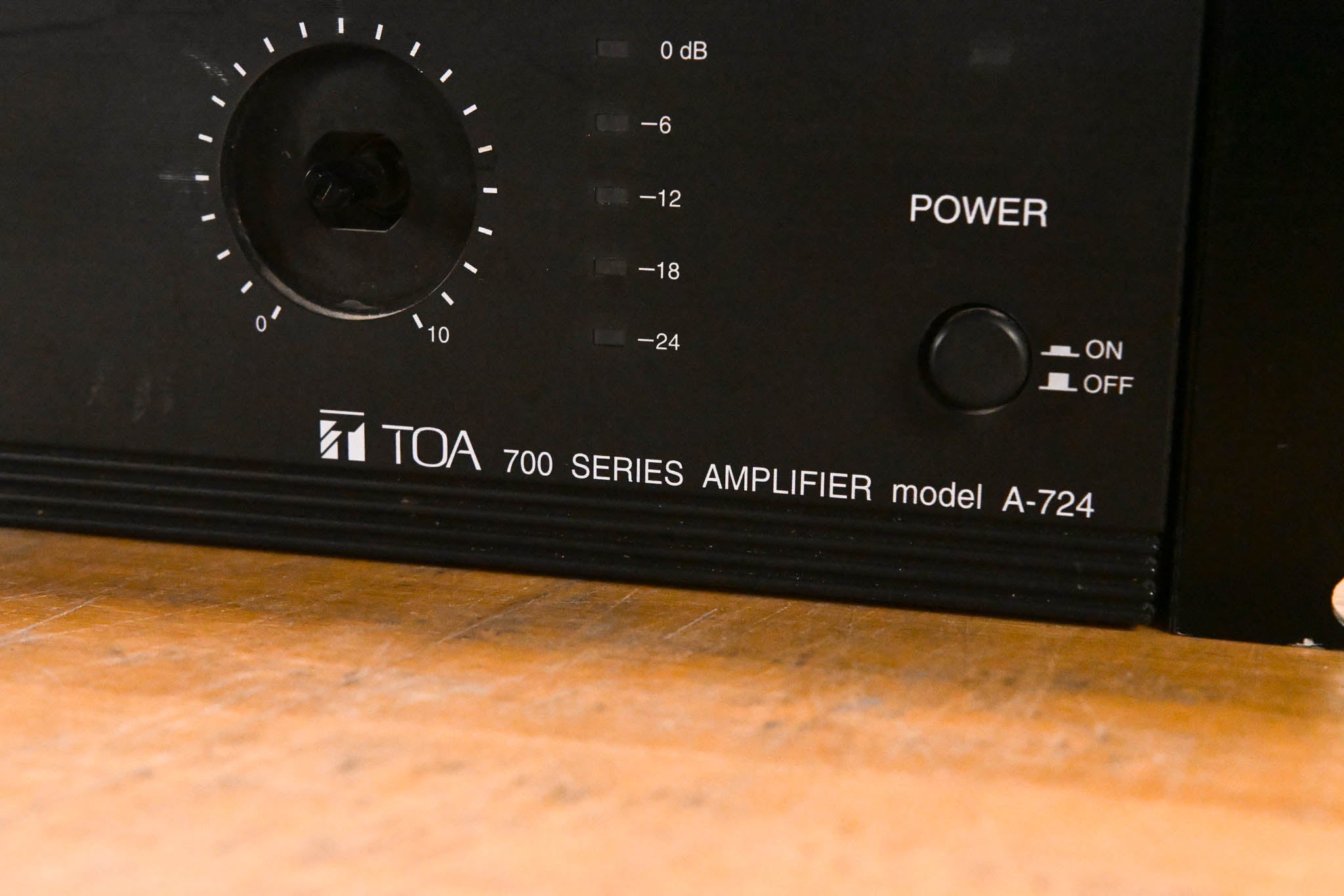 TOA A-724 240-Watt Rackmount Amplifier/Mixer