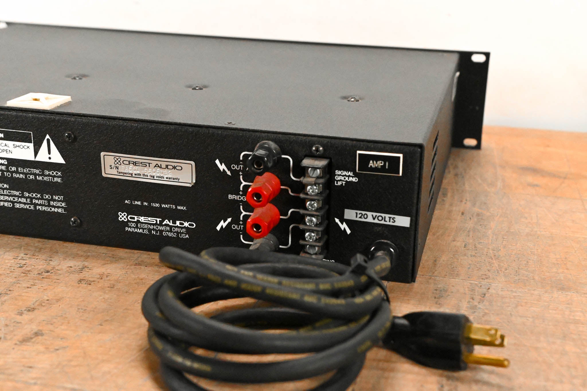 Crest Audio FA601 Stereo Power Amplifier