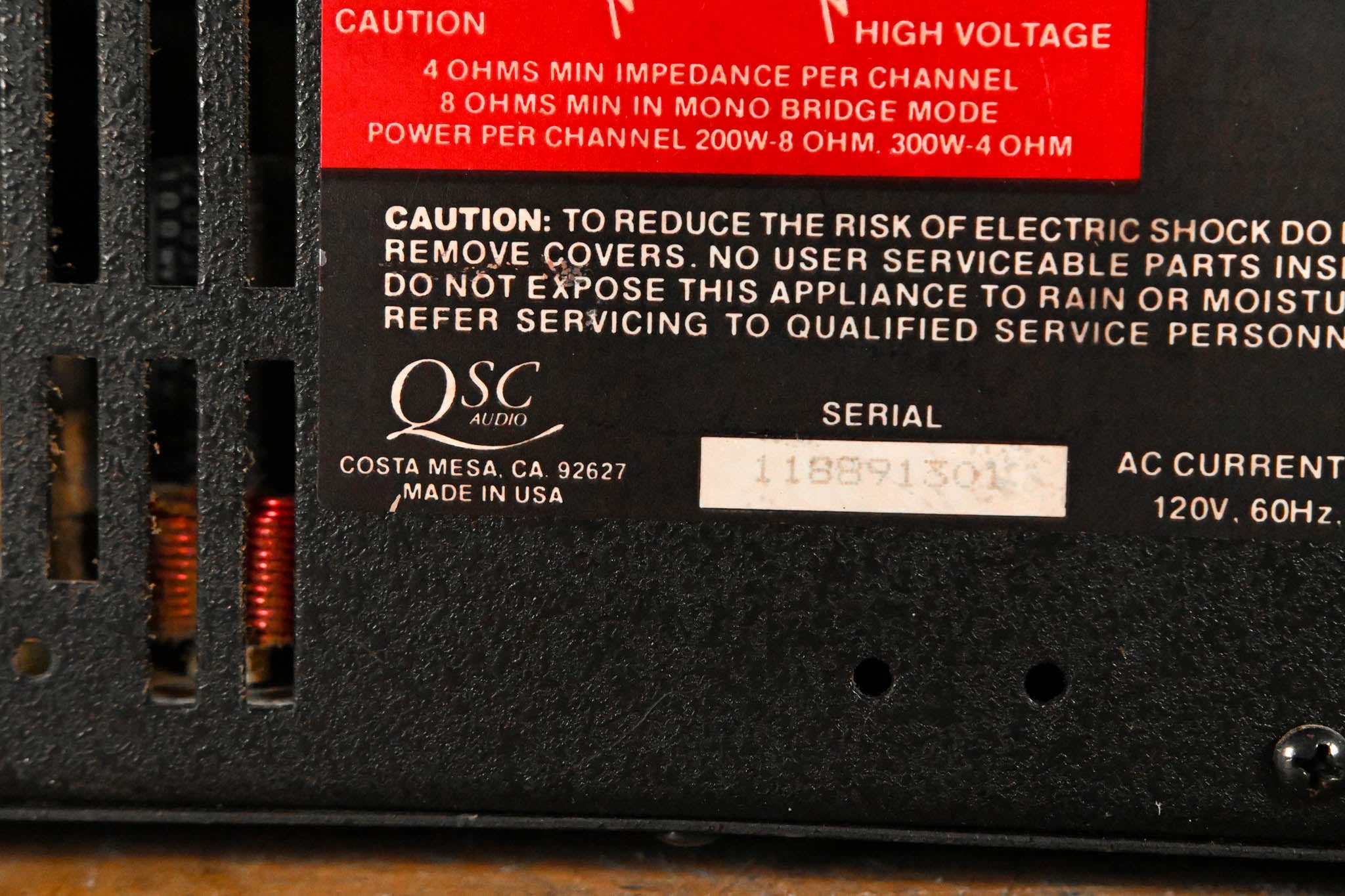QSC Model 1400 2-Channel Power Amplifier