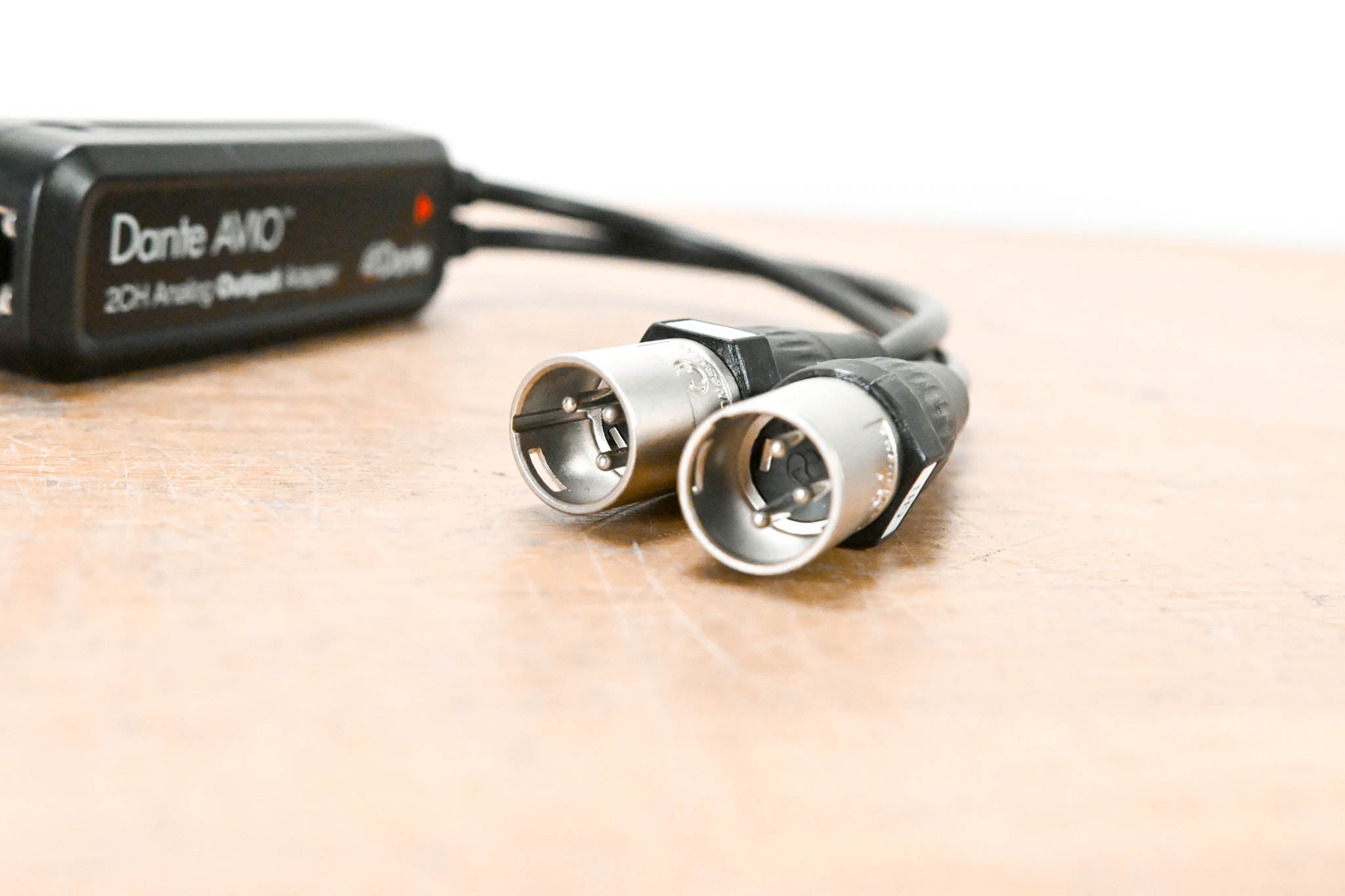 Audinate ADP-DAO-AU-0X2 Dante AVIO 2-Channel XLR Analog Output Adapter