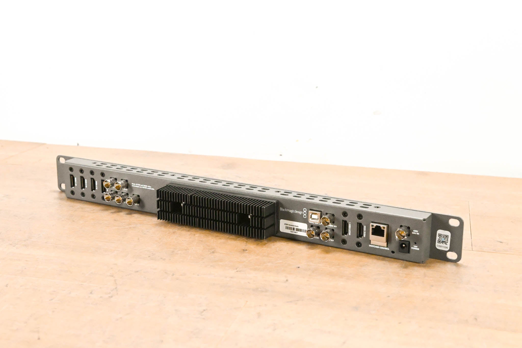 Blackmagic Design ATEM Television Studio (NO POWER SUPPLY)