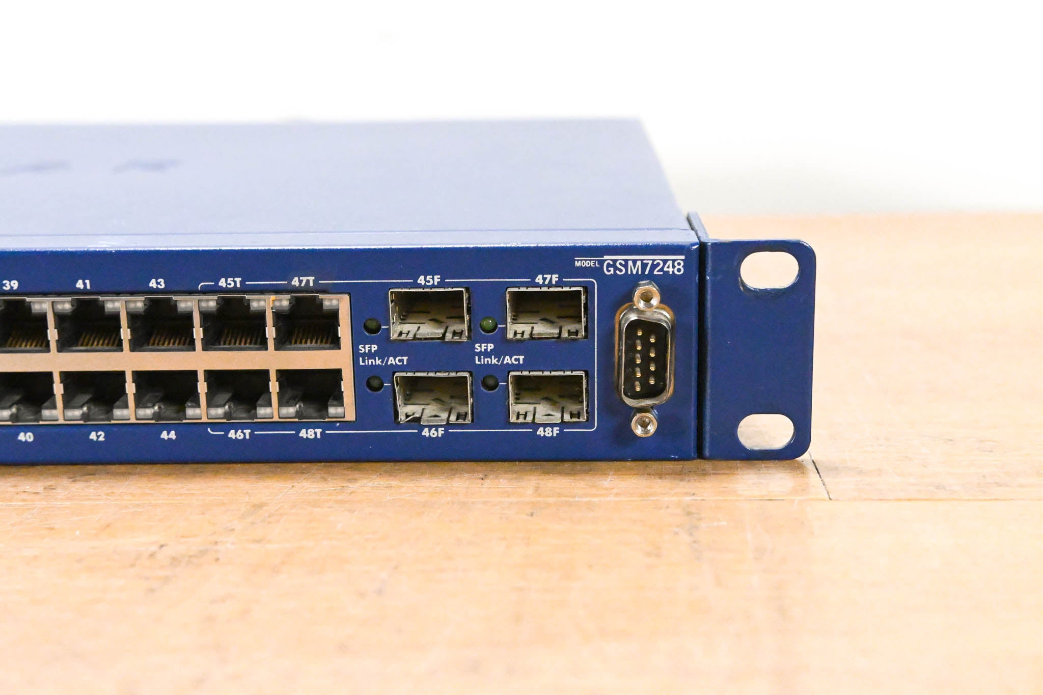 NETGEAR GSM7248 ProSafe 48-Port Gigabit Ethernet L2 Managed Switch