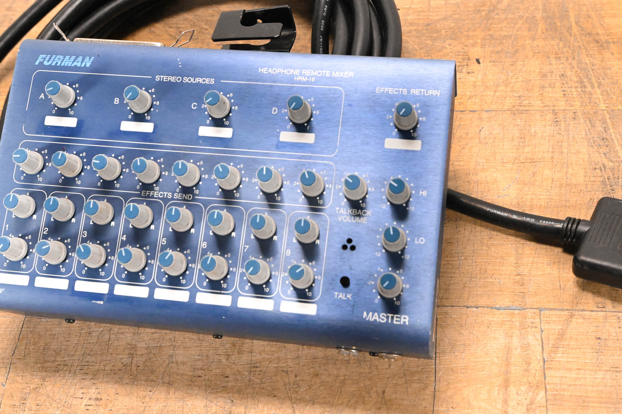 Furman HRM-16 16-Channel Headphone Mixing Station