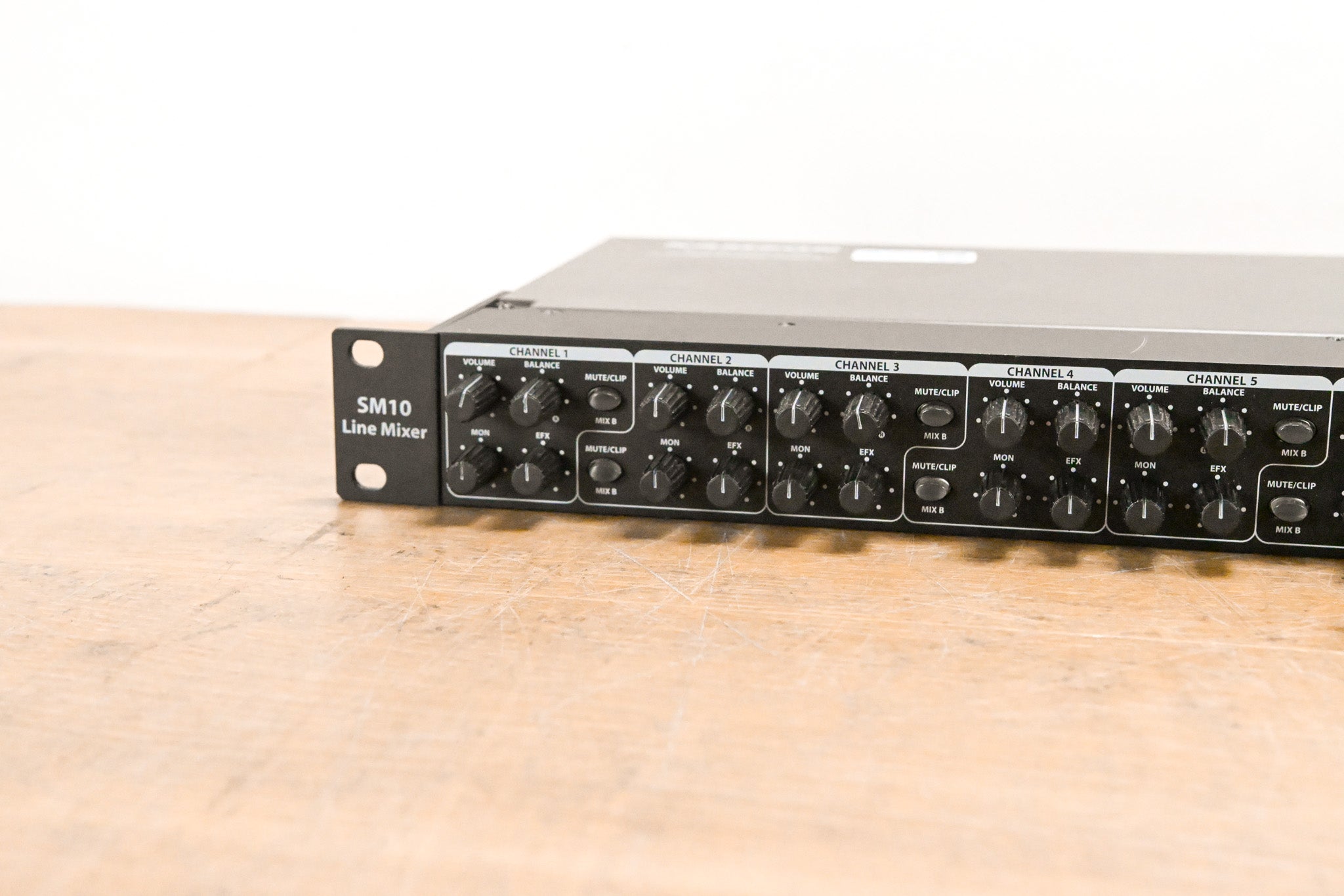 Samson SM10 10-Channel Rackmount Stereo Line Mixer