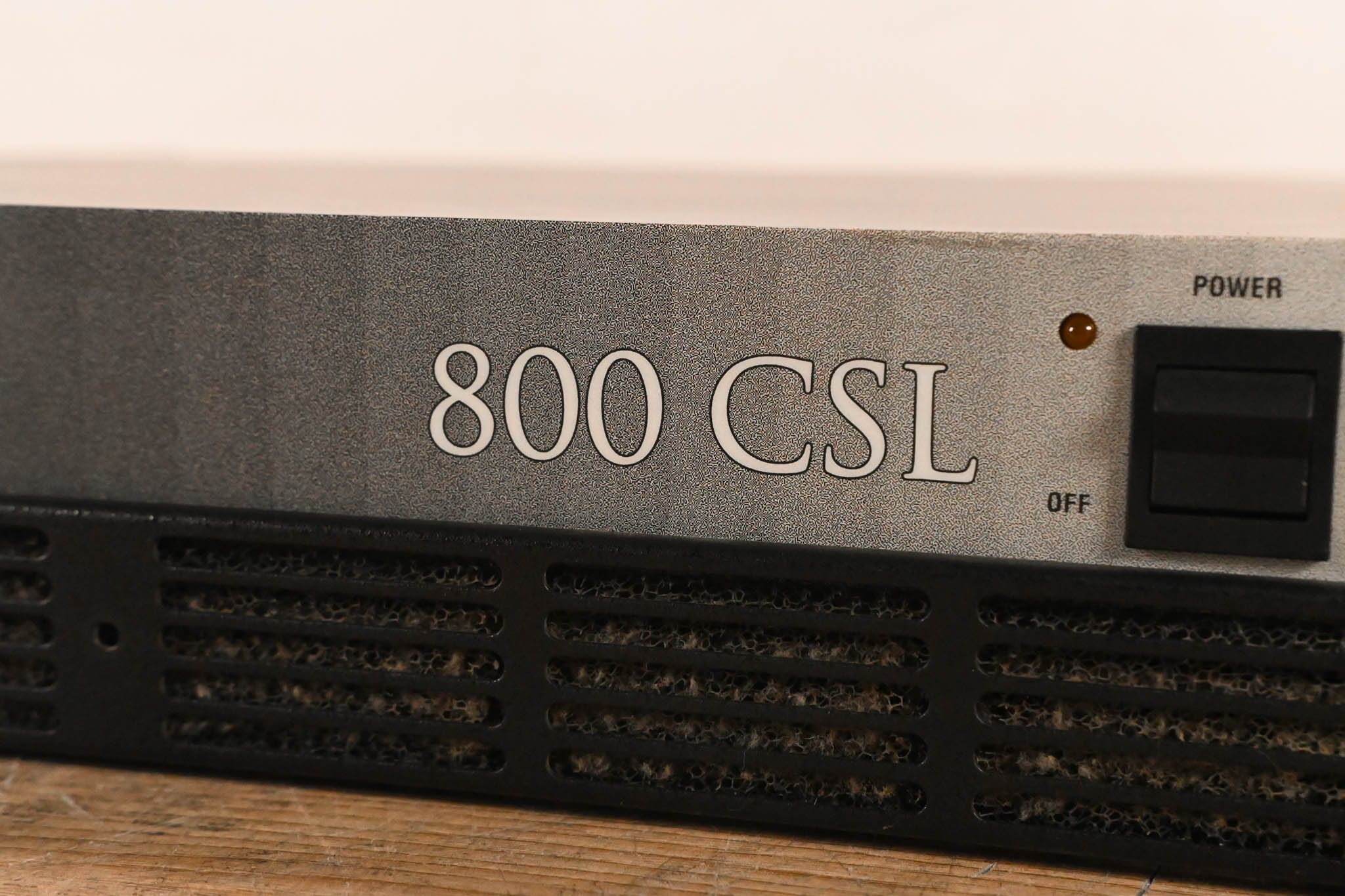 Crown 800 CSL 2-Channel Power Amplifier